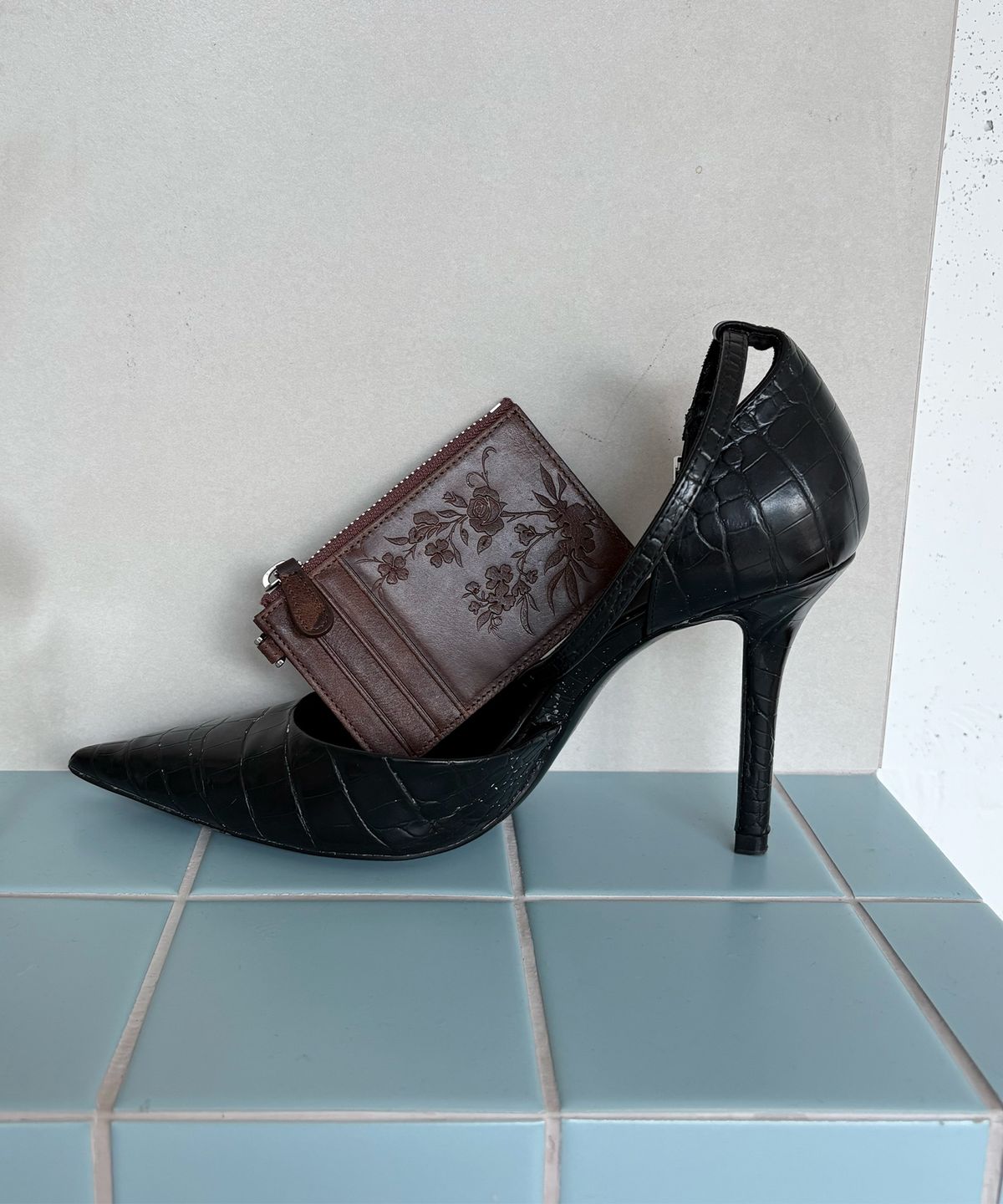 2000아카이브스(2000ARCHIVES) LUA WALLET (BROWN)
