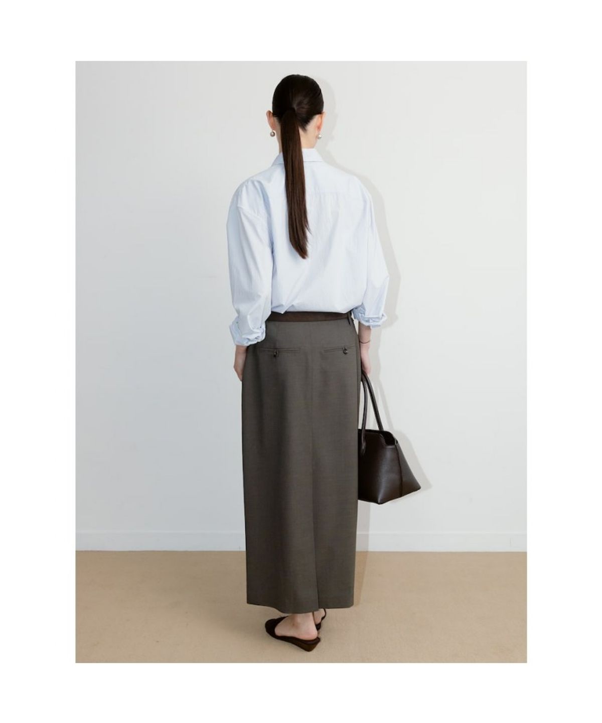 디애퍼처(THE APERTURE) Georgia H Line Skirt  Ash (TA6727A124)