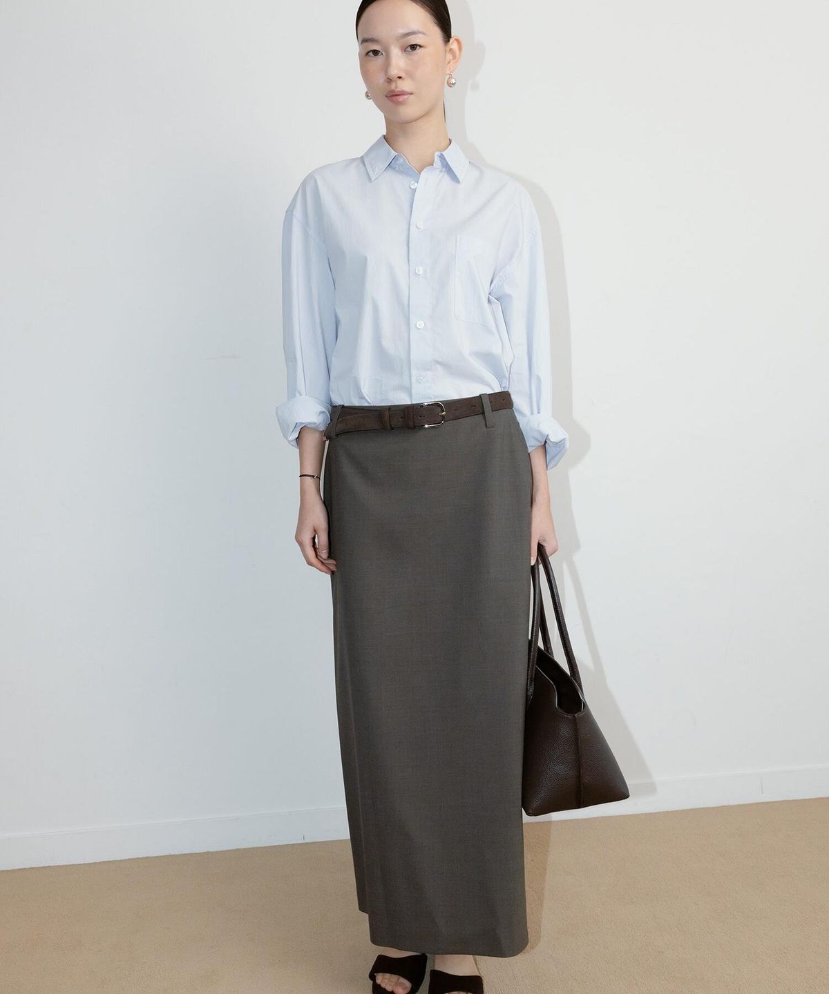 디애퍼처(THE APERTURE) Georgia H Line Skirt  Ash (TA6727A124)
