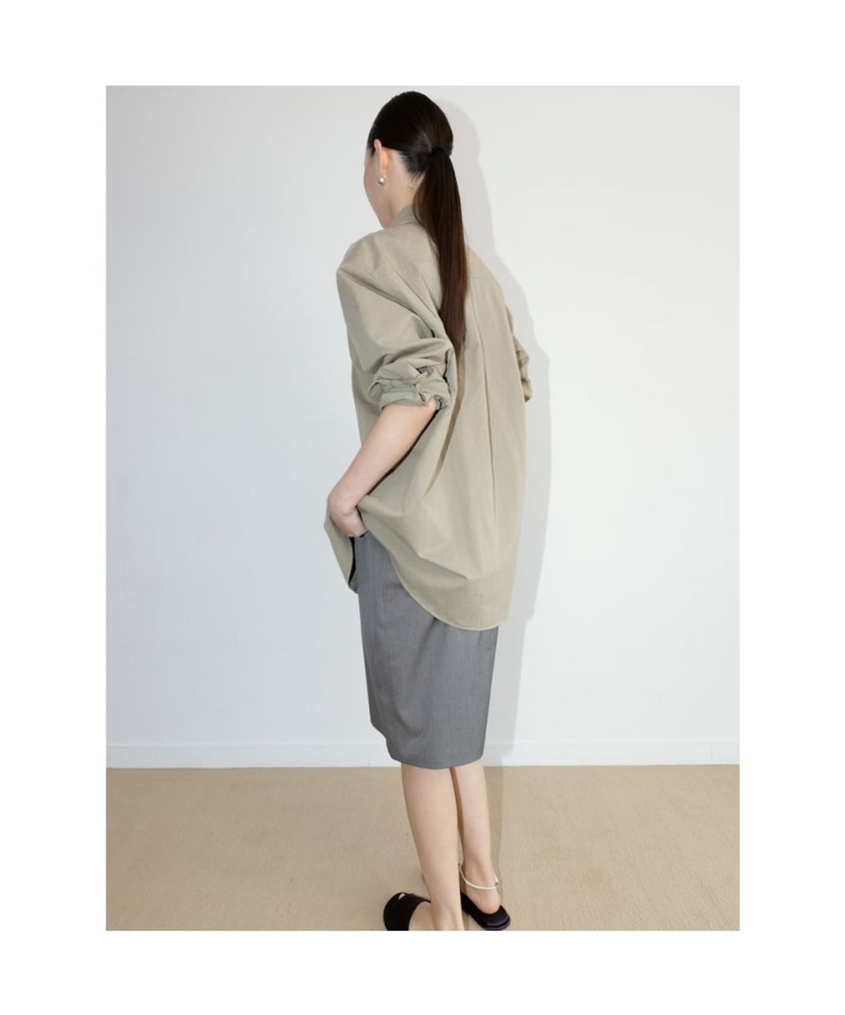 디애퍼처(THE APERTURE) Josh Midi H Line Skirt  Brown (TA6727A07D)