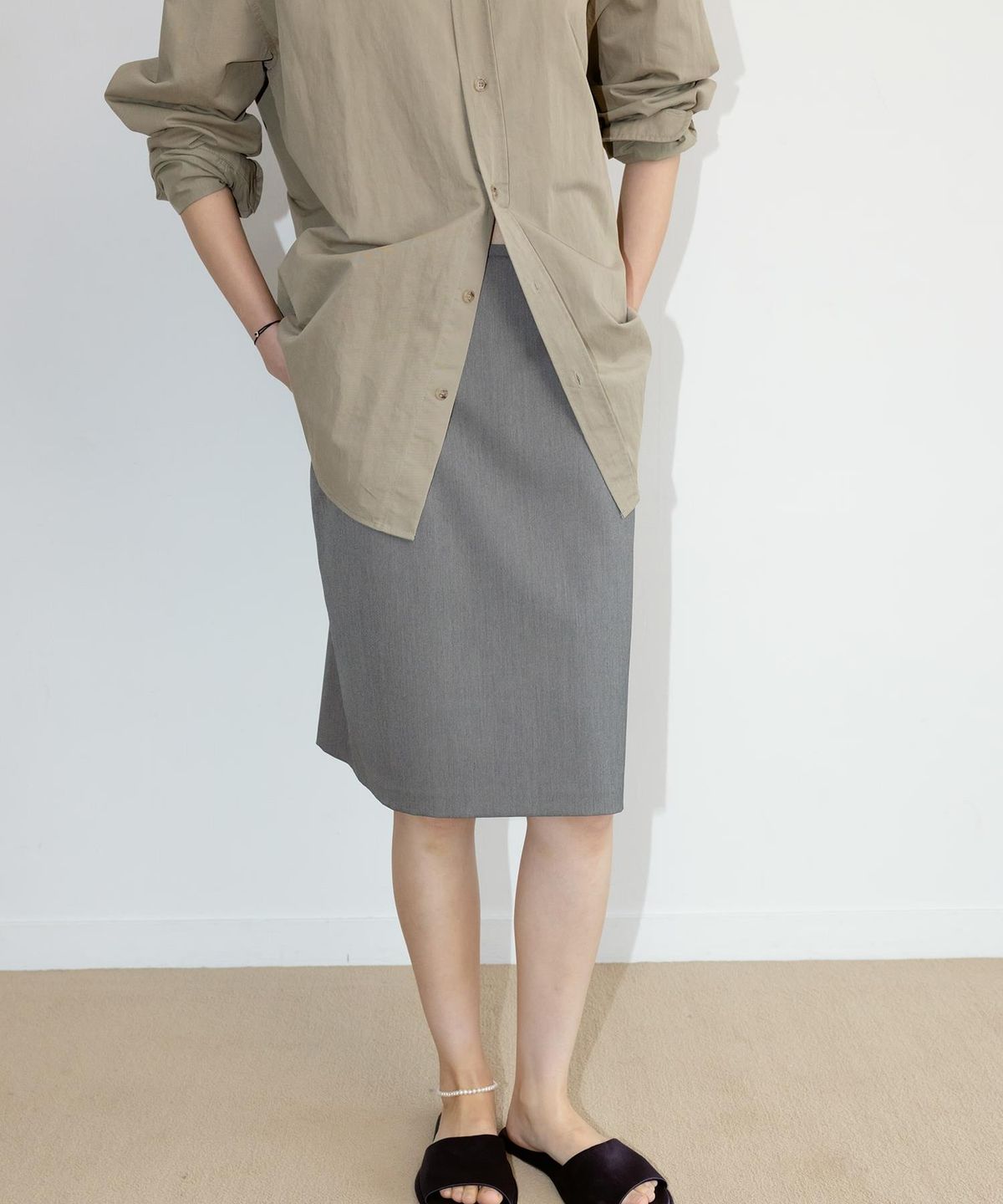디애퍼처(THE APERTURE) Josh Midi H Line Skirt  Brown (TA6727A07D)
