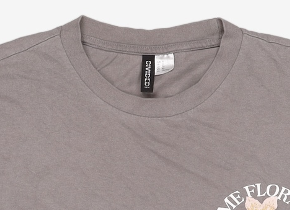 디바이디드에이치앤엠(DIVIDED H&M) 반소매 티셔츠 XL
