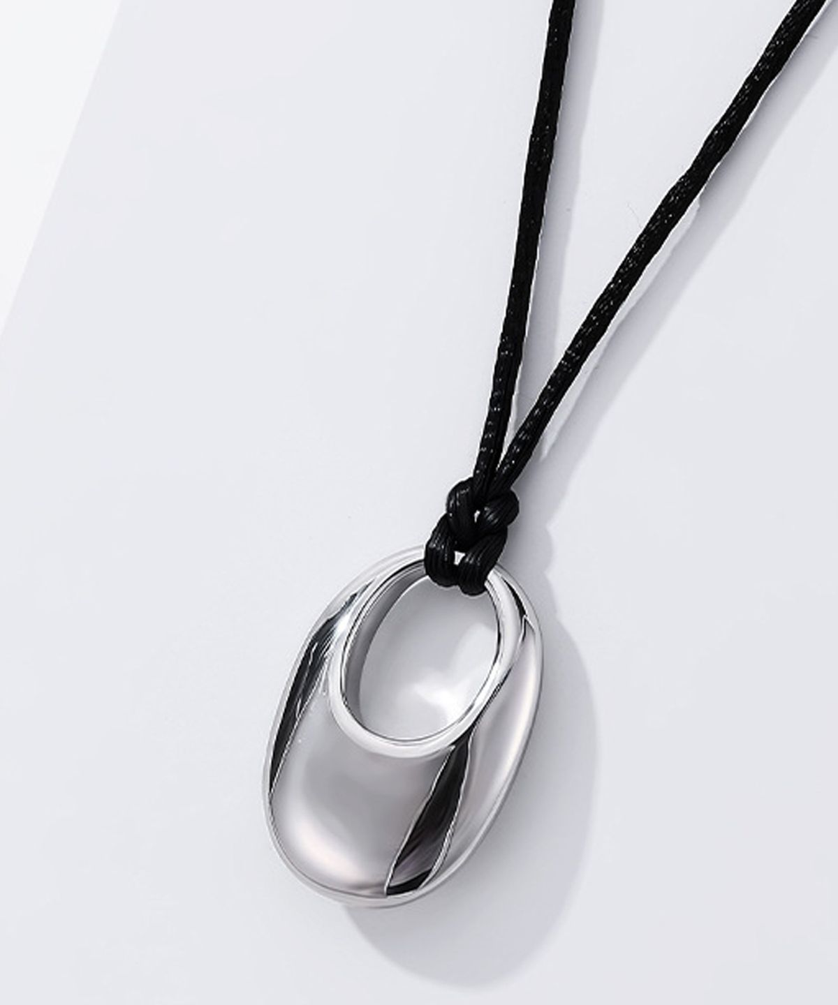 헤이타(HEITA) VARIX SILVER NECKLACE 바릭스 펜던트 실버목걸이
