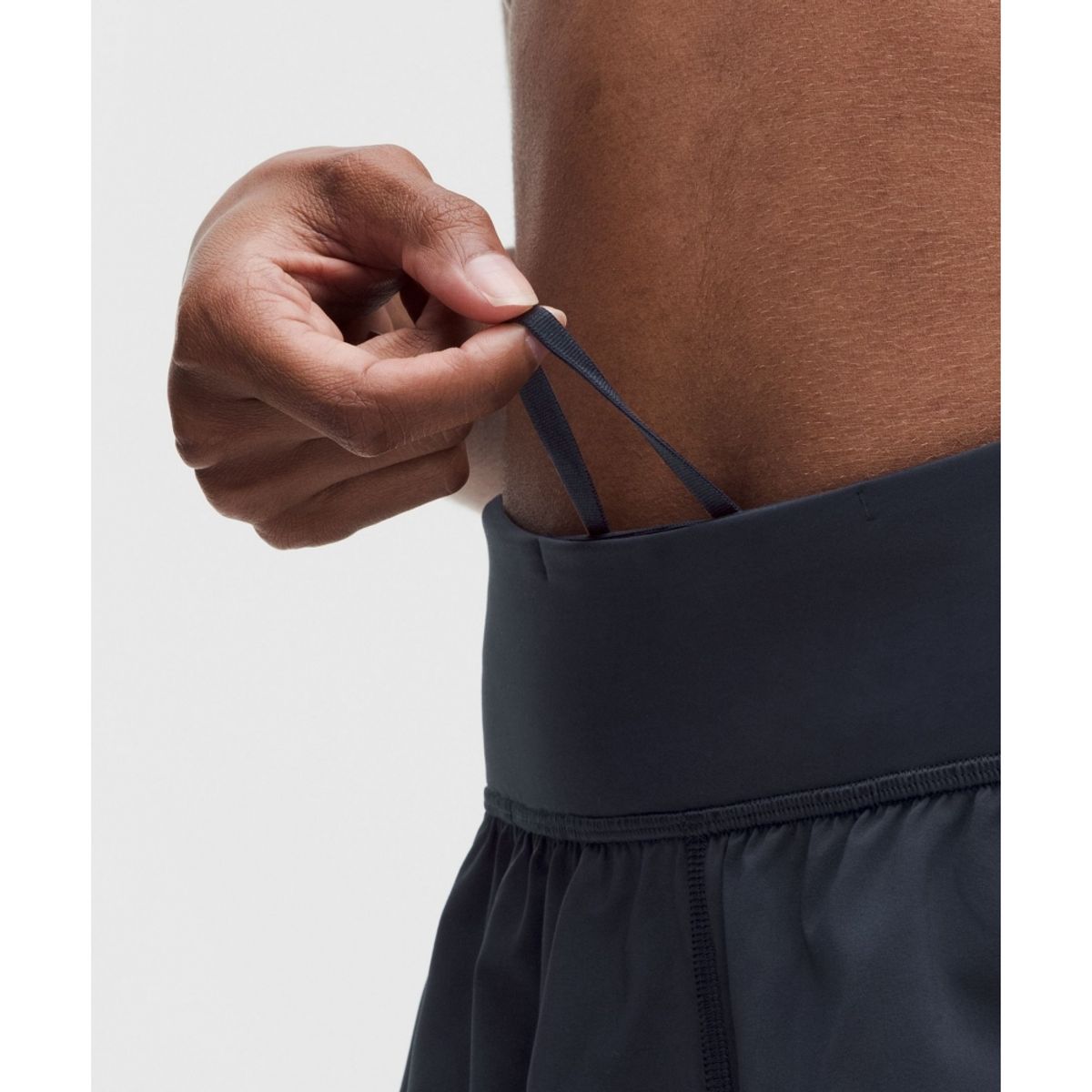 룰루레몬(LULULEMON) 패스트 앤 프리 미드라이즈 스플릿 쇼츠 3inch *업데이트 디자인