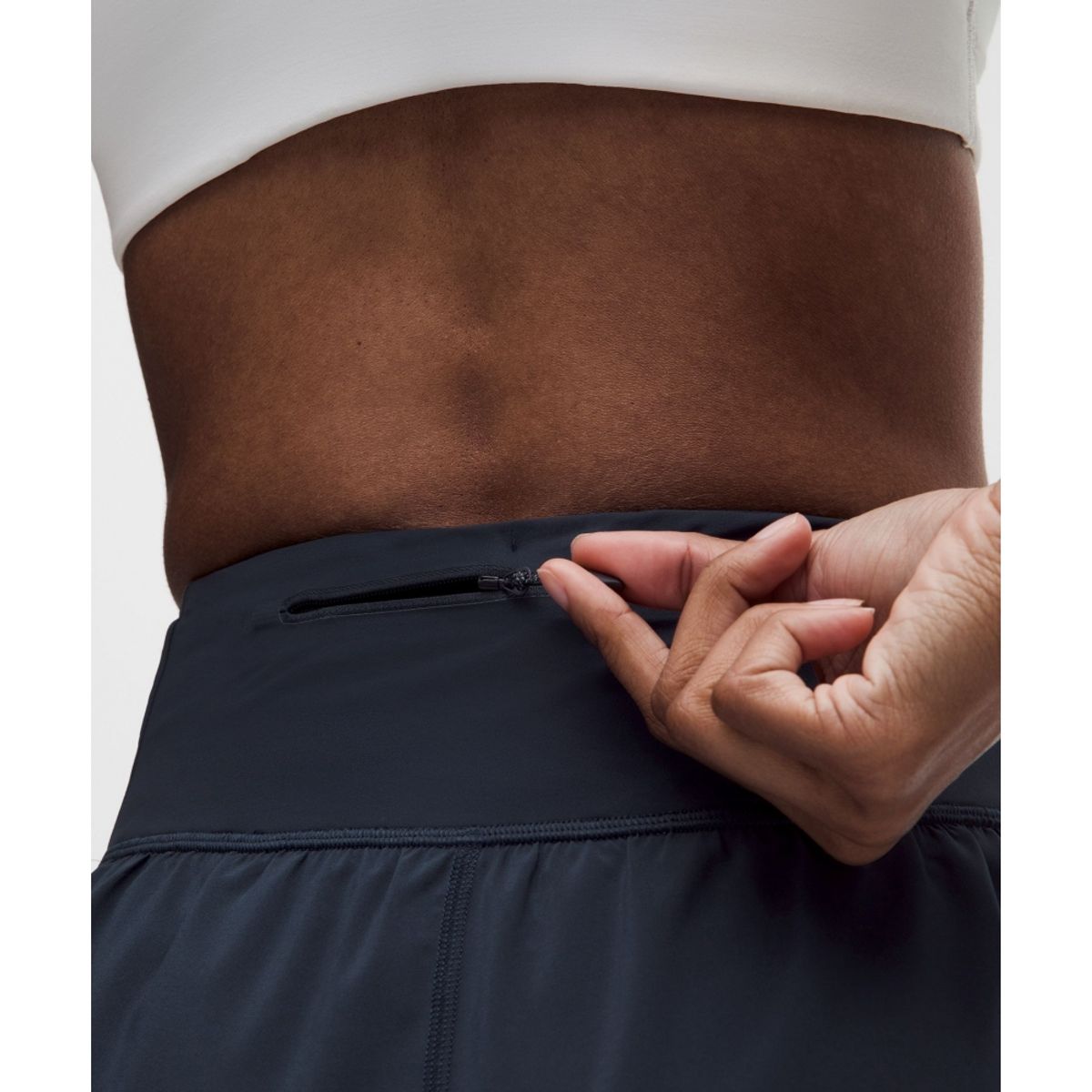룰루레몬(LULULEMON) 패스트 앤 프리 미드라이즈 스플릿 쇼츠 3inch *업데이트 디자인