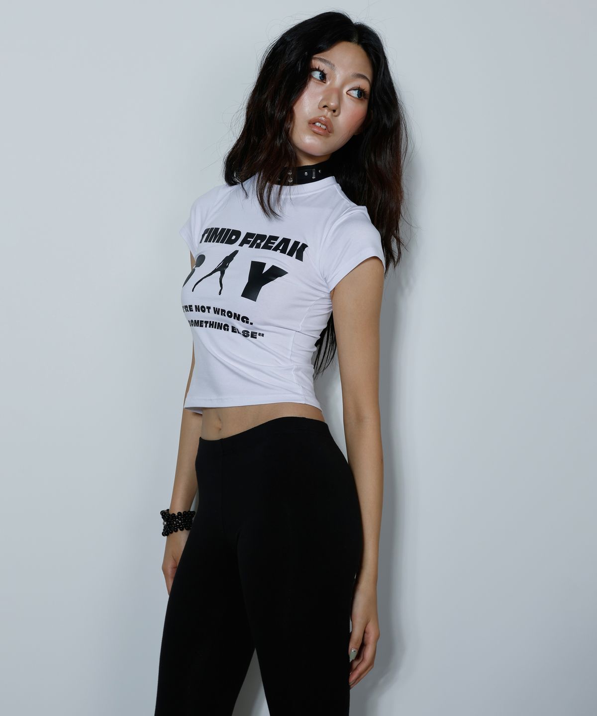 티미드프리크(TIMID FREAK) Timid Say Top White
