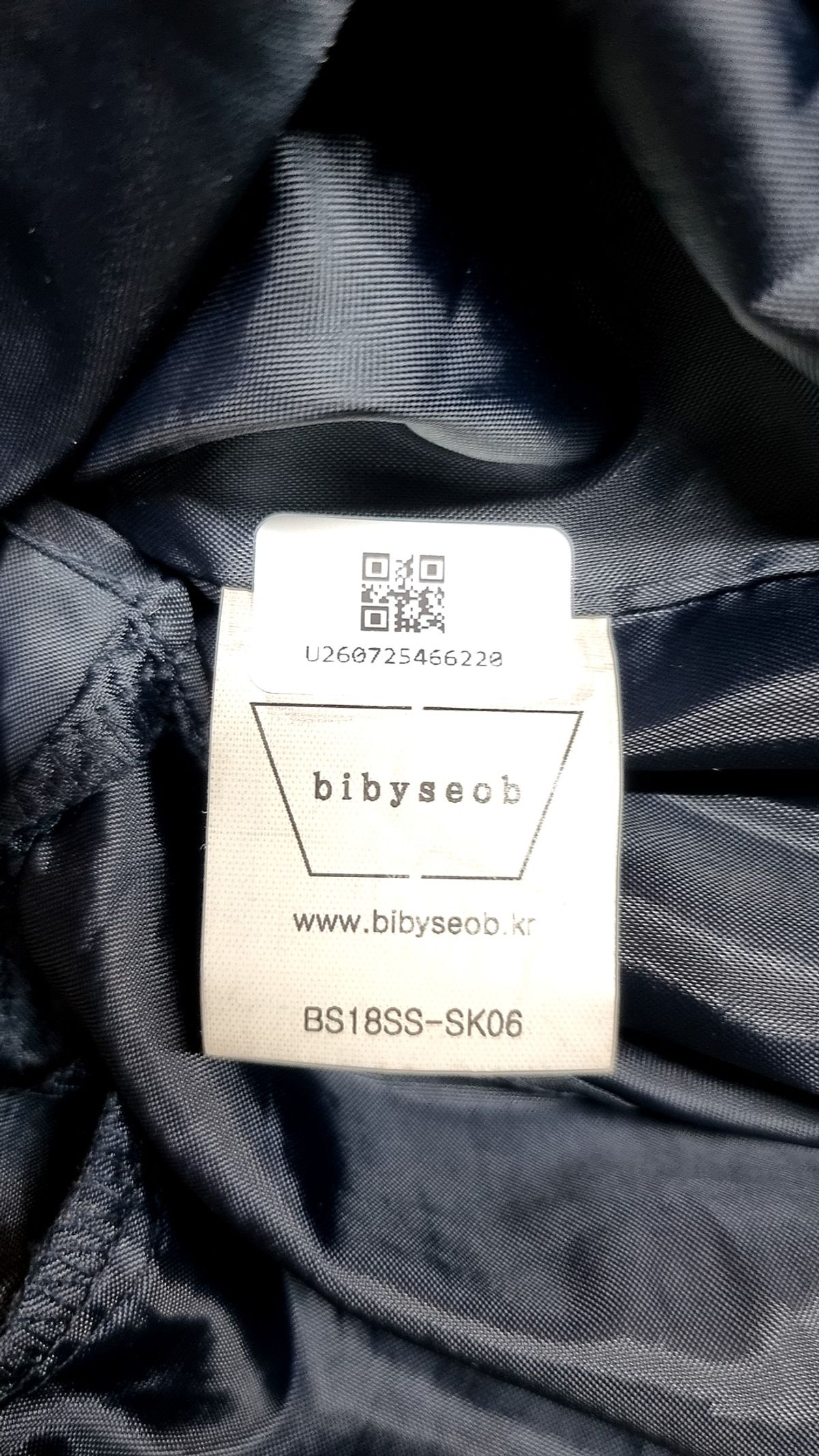 바이바이섭(BIBYSEOB) TIM DIAGONAL SKIRT NAVY XS
