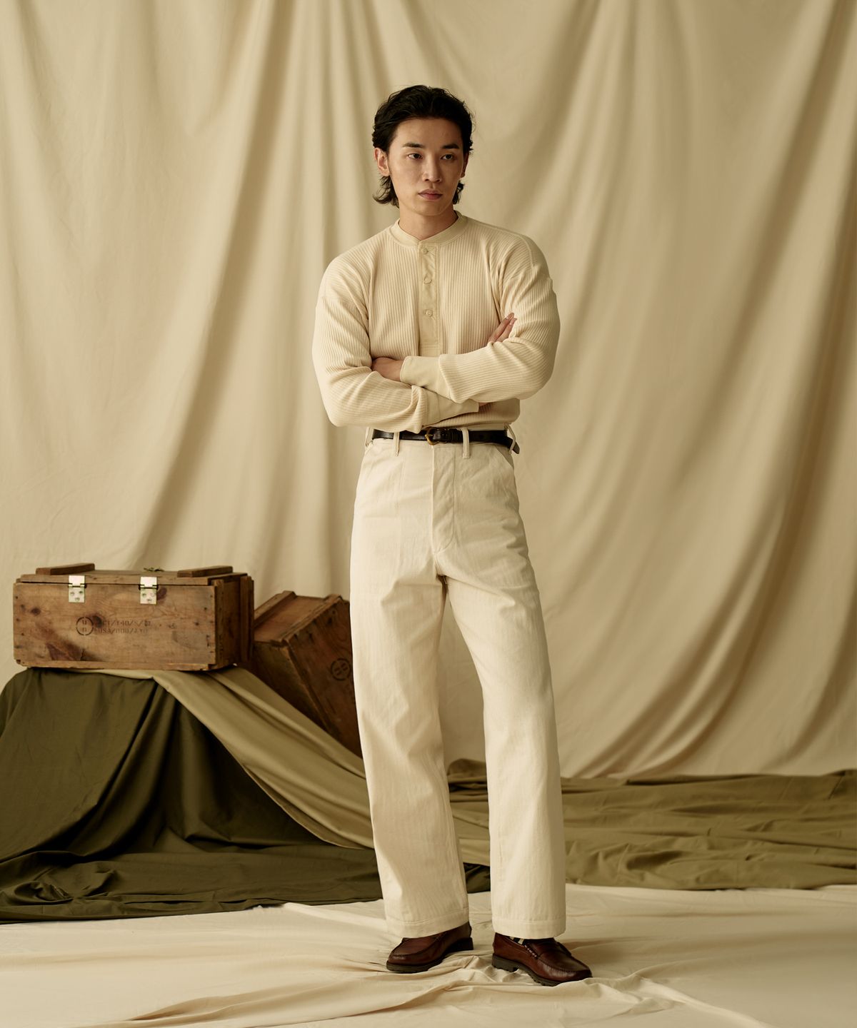 브론슨(BRONSON) Ribbed Long Sleeve Henley Shirt Olive Brown