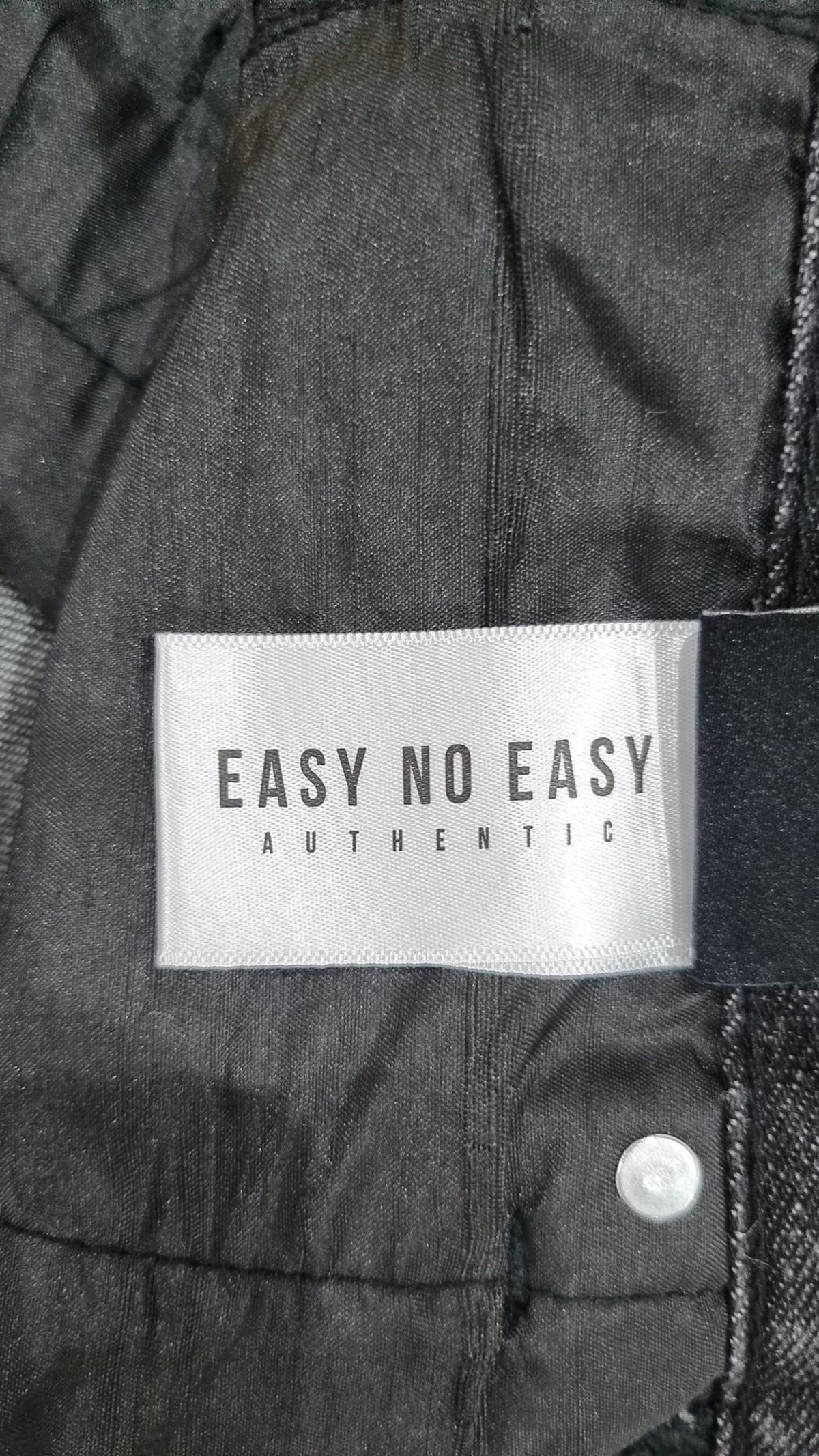 이지노이지(EASY NO EASY) 숏팬츠 0