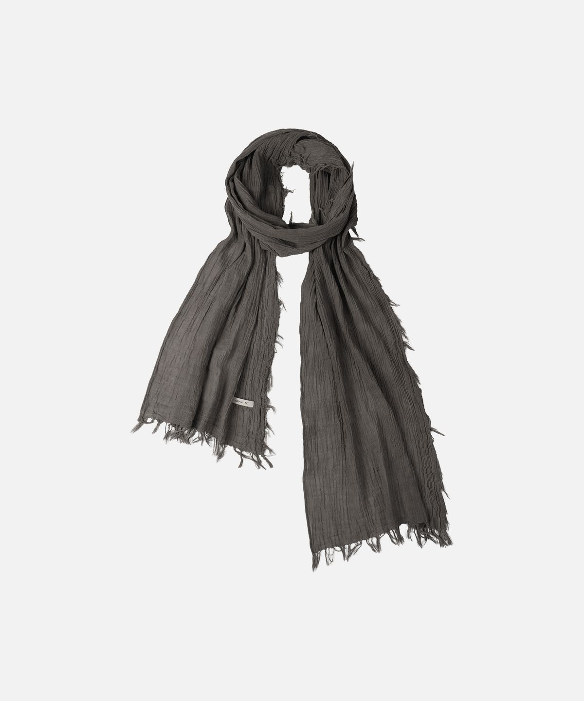 드로우핏(DRAW FIT) 크링클 텍스처드 로우 엣지 스카프 [CHARCOAL]