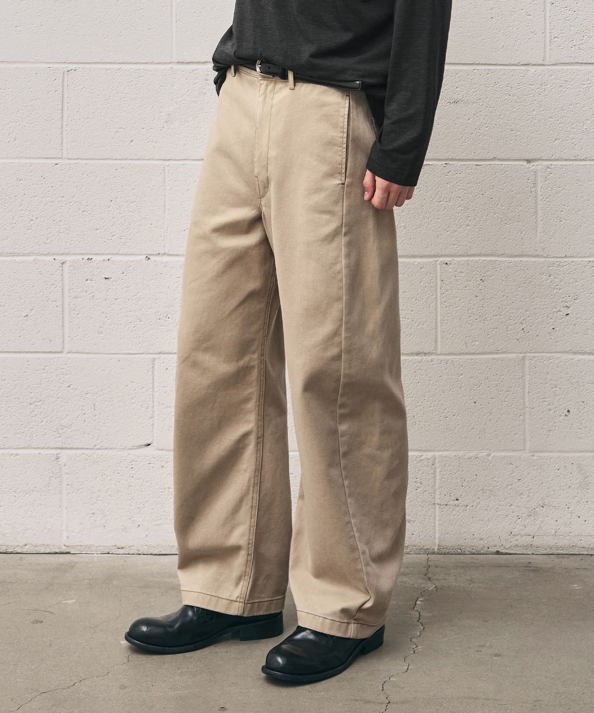 드로우핏(DRAW FIT) 커브드 코튼 워싱 팬츠 [BEIGE]