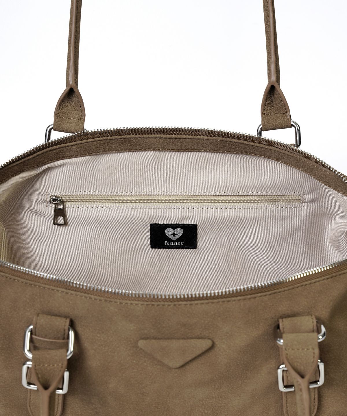 페넥(FENNEC) SOTY BUCKLE BAG - PEBBLE CAMEL