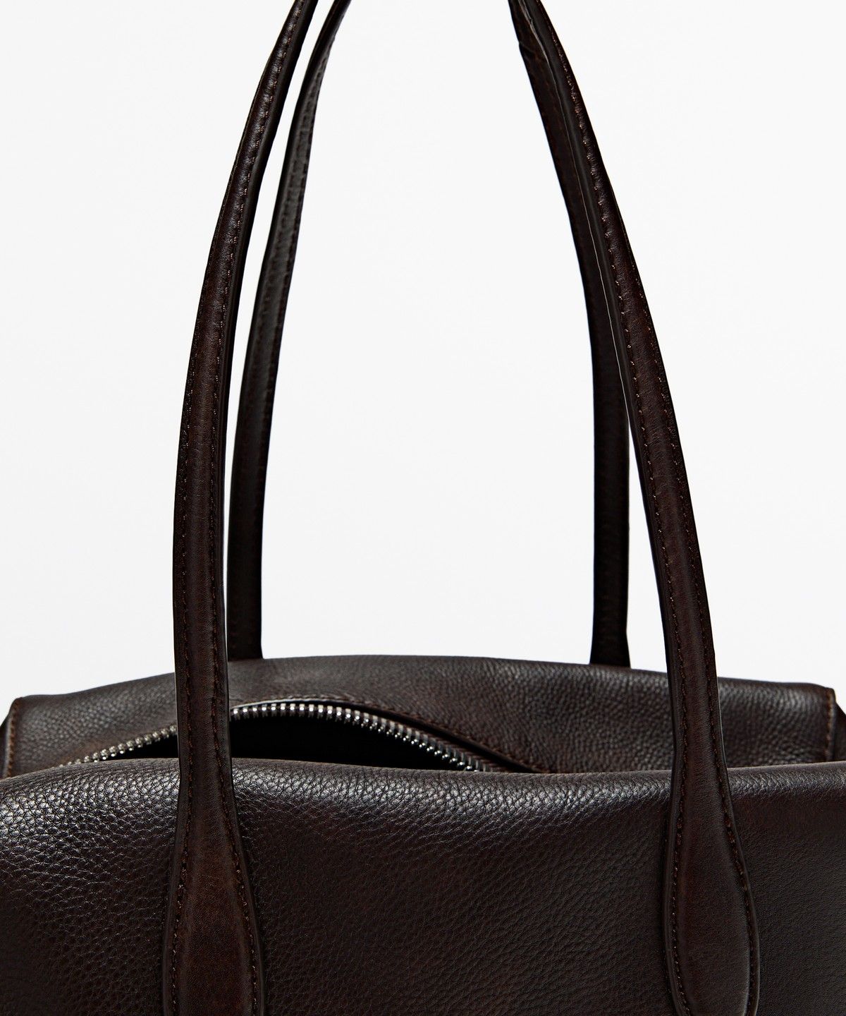 마시모두띠(MASSIMO DUTTI) 나파 가죽 미니 사첼 백