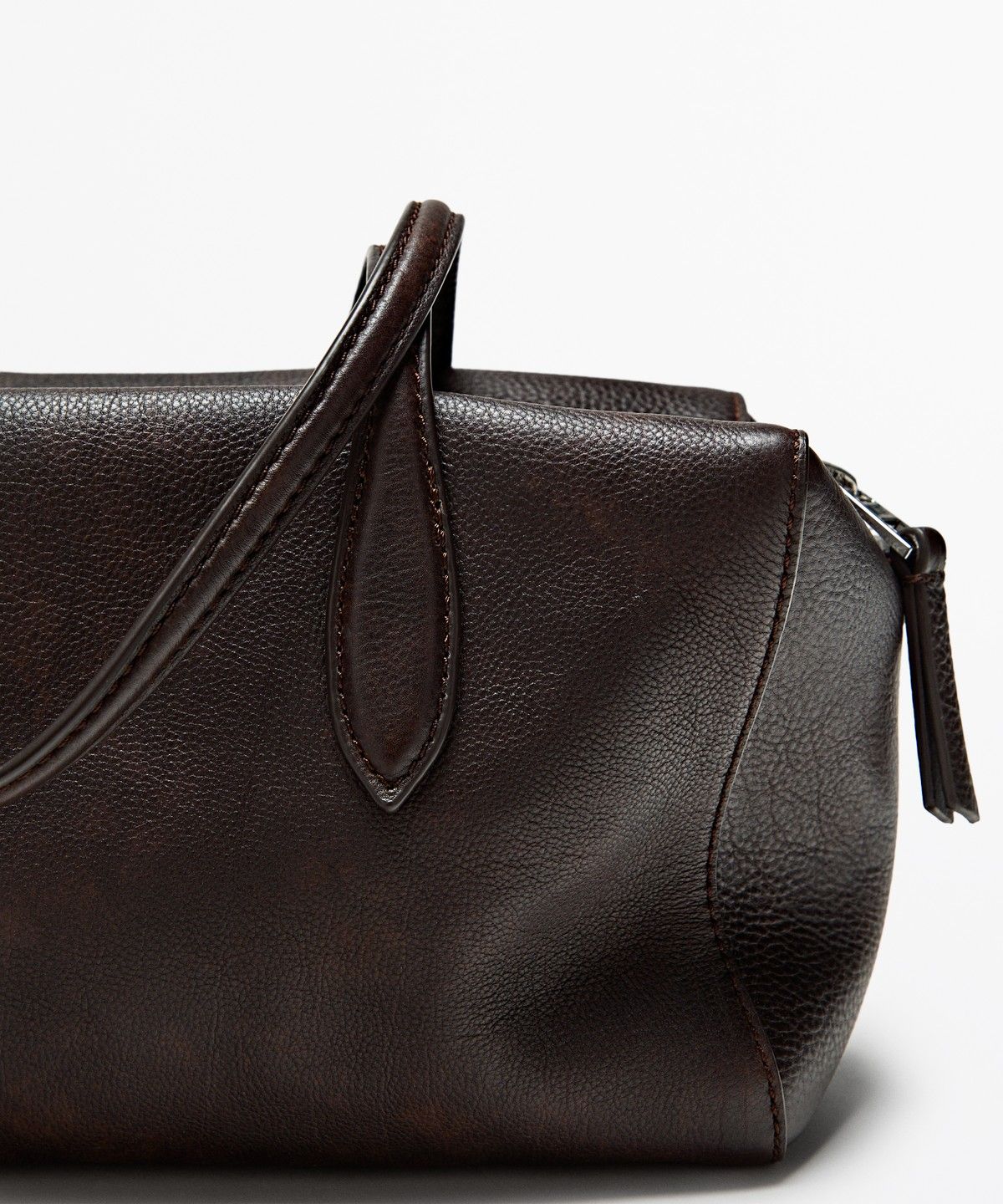 마시모두띠(MASSIMO DUTTI) 나파 가죽 미니 사첼 백