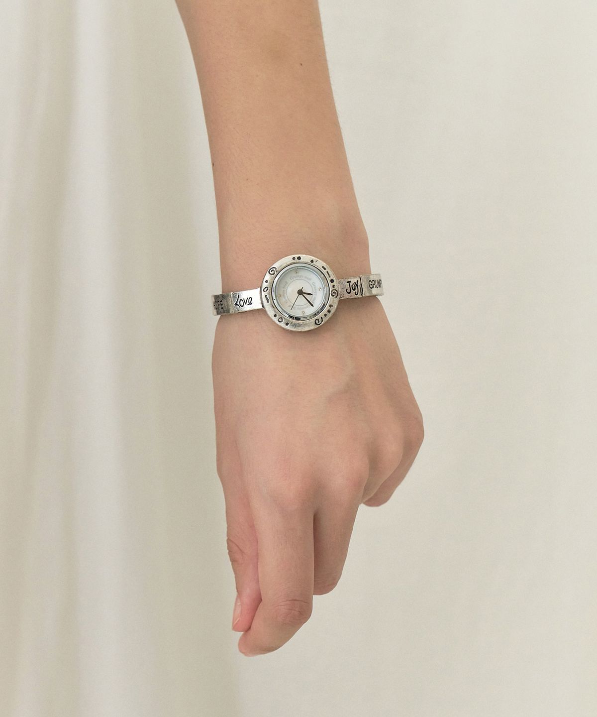 그럼피스터프(GRUMPY STUFF) Shabby Spiral Letter Watch