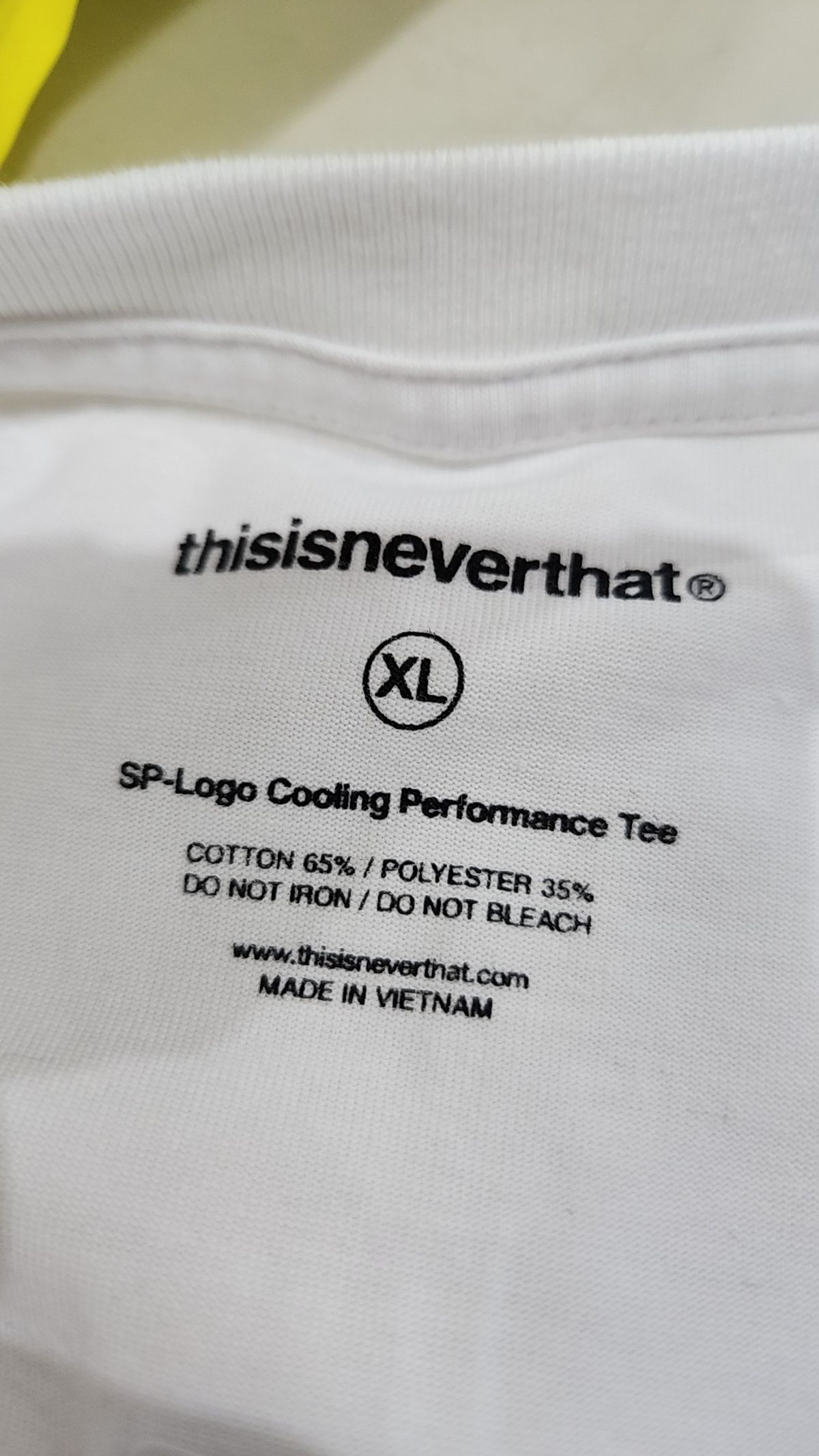 디스이즈네버댓(THISISNEVERTHAT) 반소매 티셔츠 XL