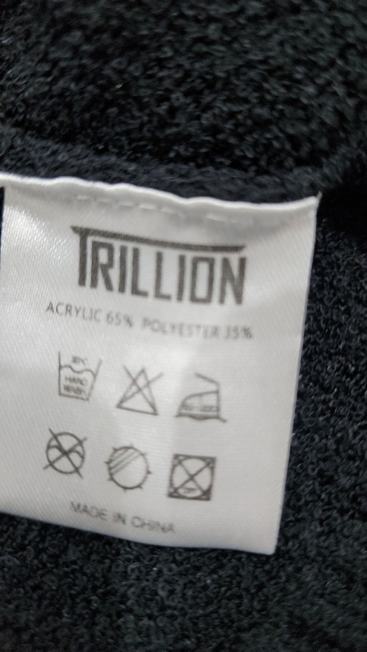 트릴리온(TRILLION) 니트/스웨터 M