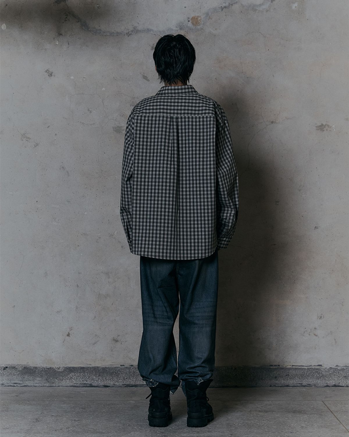 덤(THUMB) Fade Grunge Check (NAVY)