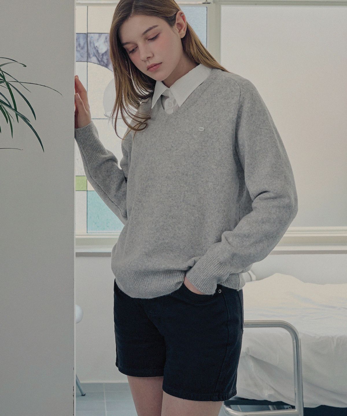 슬로우롤리(SLOWLOLLI) Superfine merino wool v-neck knit_4 Colors