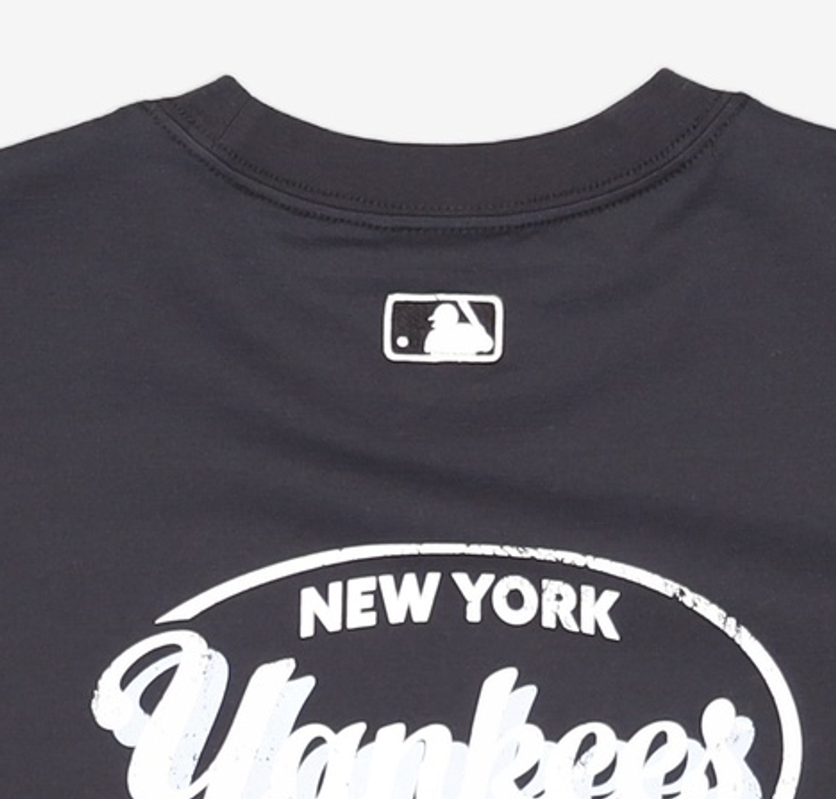 엠엘비(MLB) 빈티지 스포티브 컬시브 그래픽 반팔 티셔츠 NY (Black) M