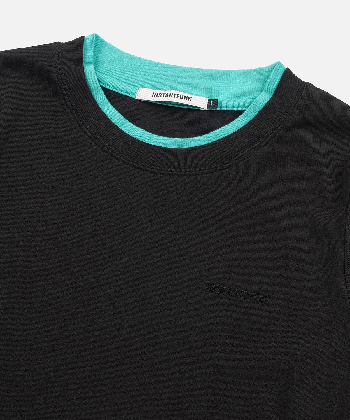 인스턴트펑크(INSTANTFUNK) ESSENTIAL COLOR BLOCK TEE - BLACK