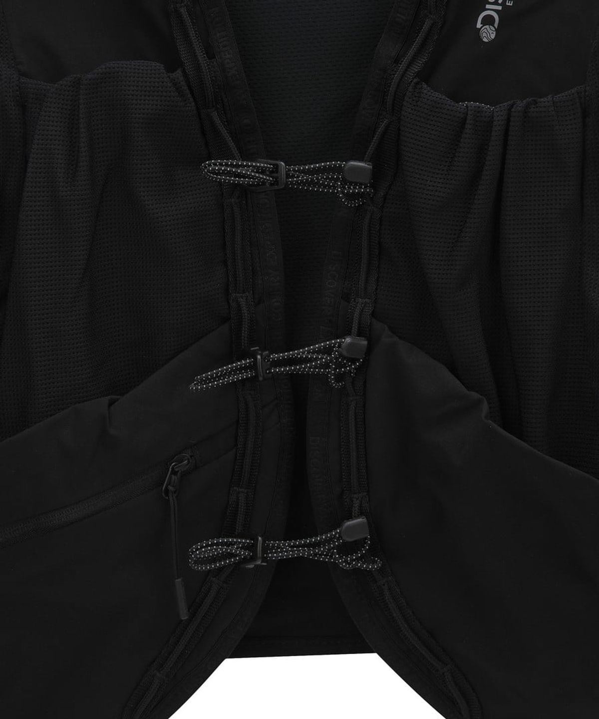 디스커버리 익스페디션(DISCOVERY EXPEDITION) 액티브 러닝 베스트 (BLACK)