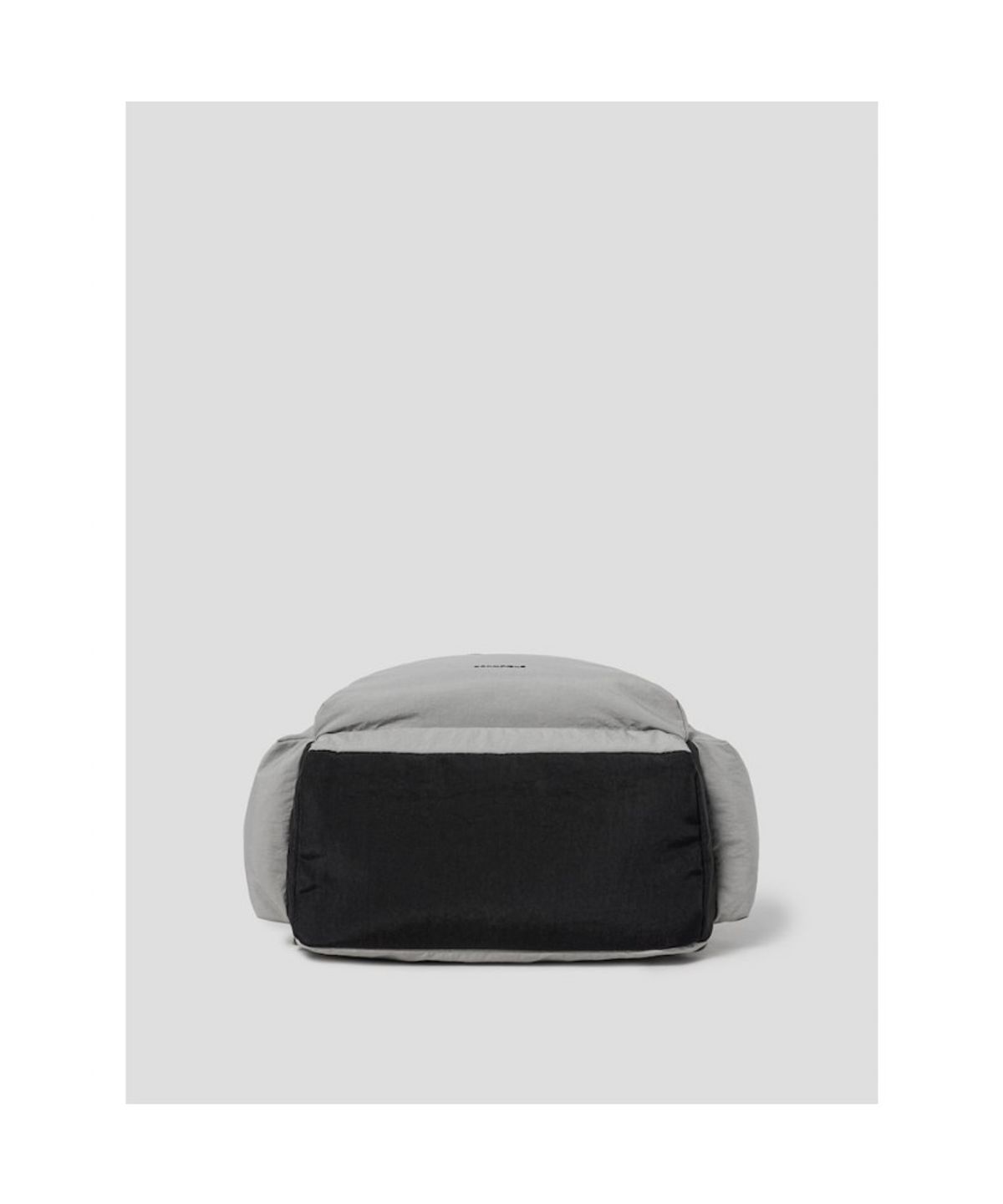 빈폴 액세서리(BEANPOLE ACCESSORY) 커뮤터 백팩  라이트 그레이