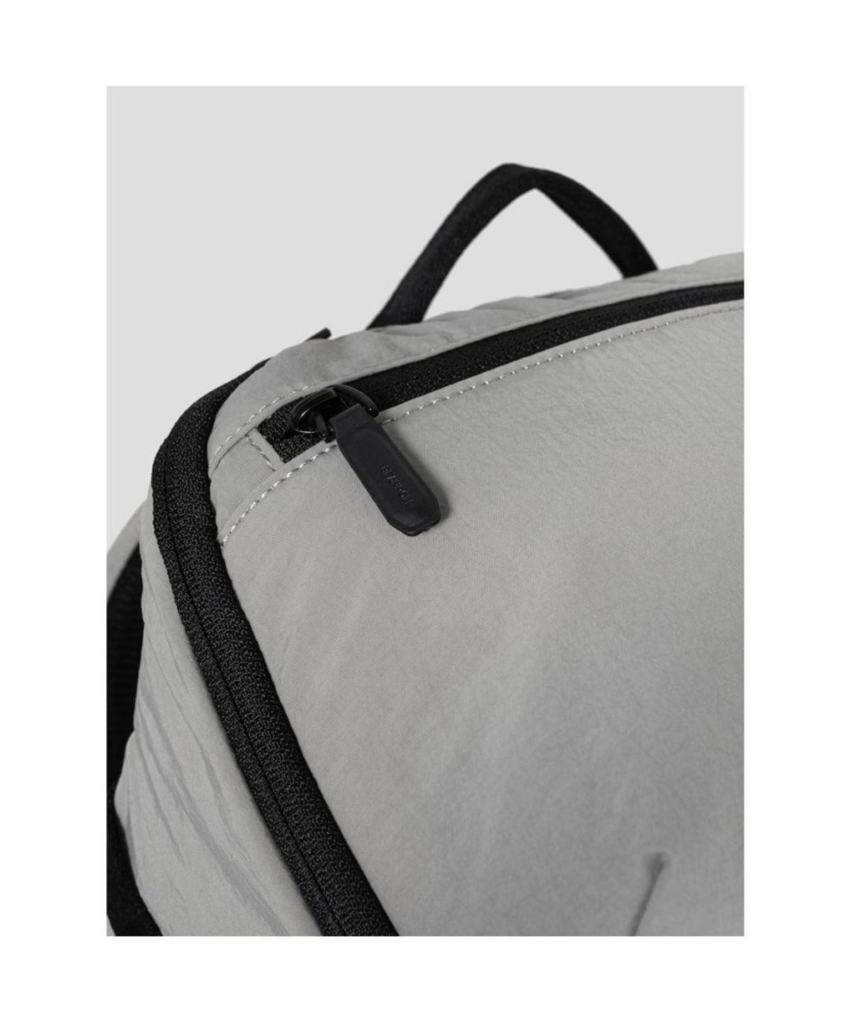 빈폴 액세서리(BEANPOLE ACCESSORY) 커뮤터 백팩  라이트 그레이