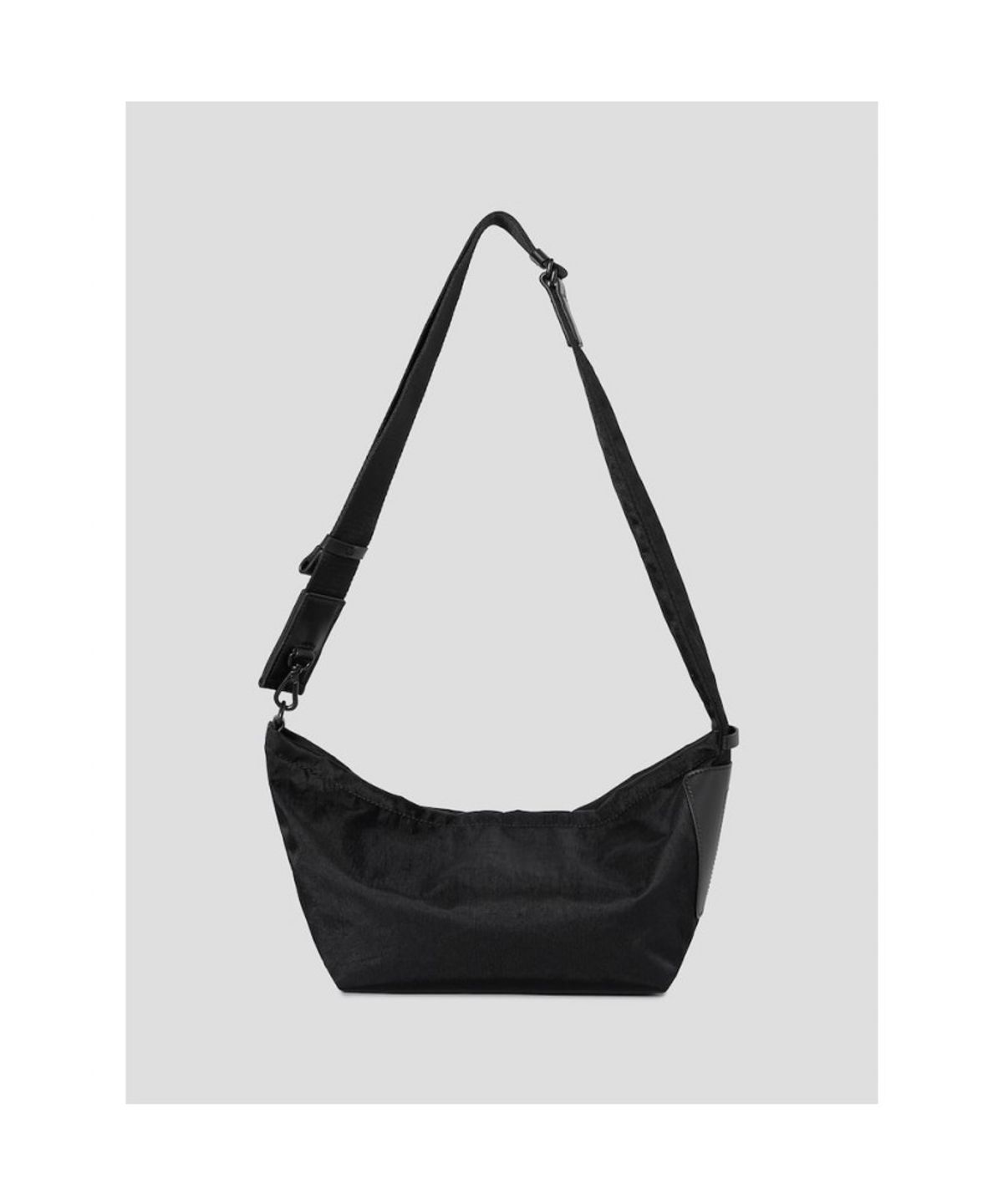 빈폴 액세서리(BEANPOLE ACCESSORY) LESS BAG_2 스몰 나일론 크로스백  블랙