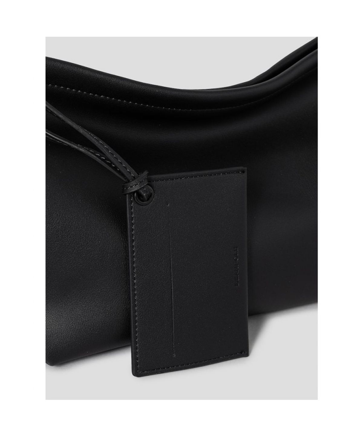 빈폴 액세서리(BEANPOLE ACCESSORY) LESS BAG_2 스몰 가죽 크로스백  블랙