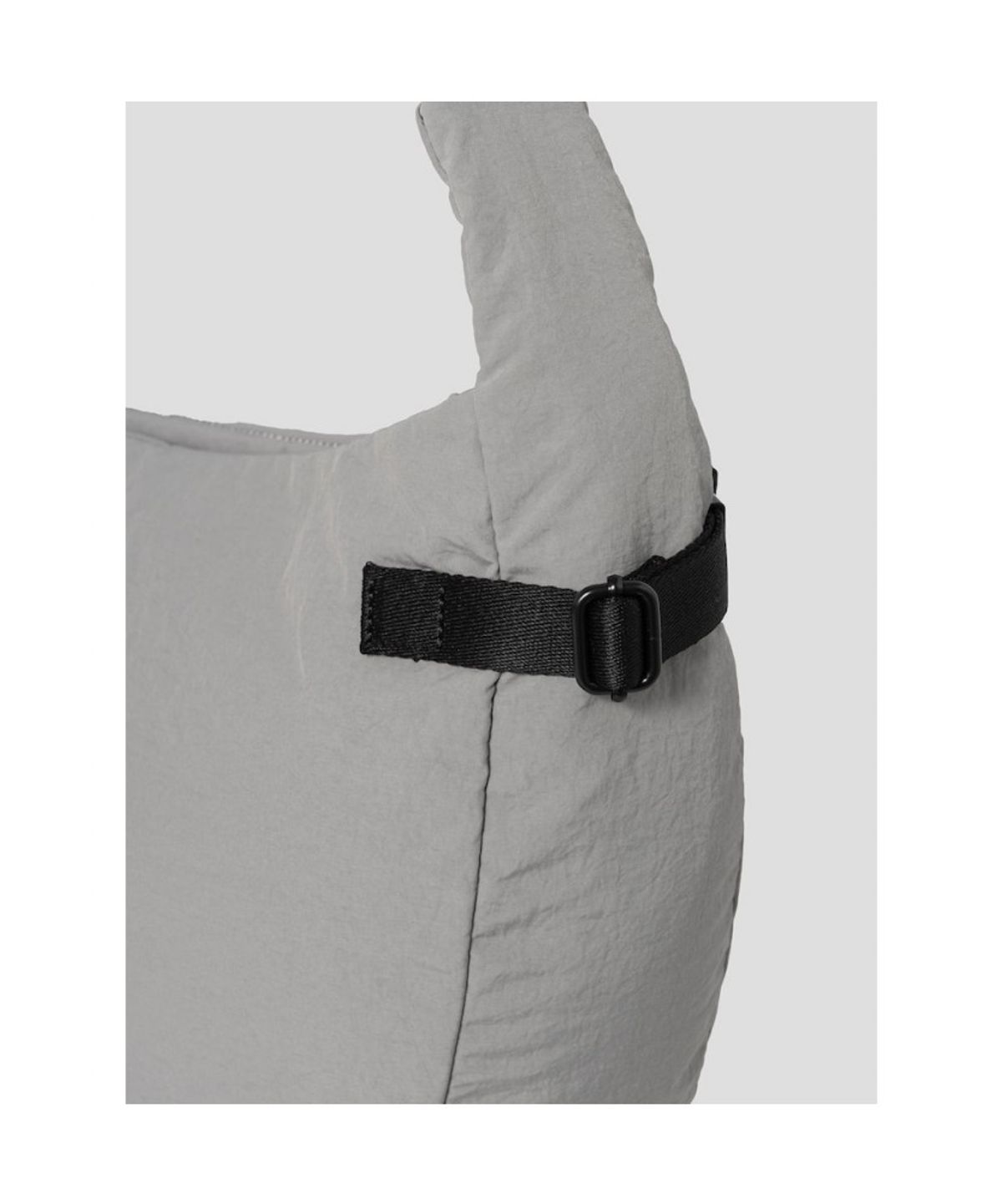 빈폴 액세서리(BEANPOLE ACCESSORY) 커뮤터 가로 메신저  라이트 그레이