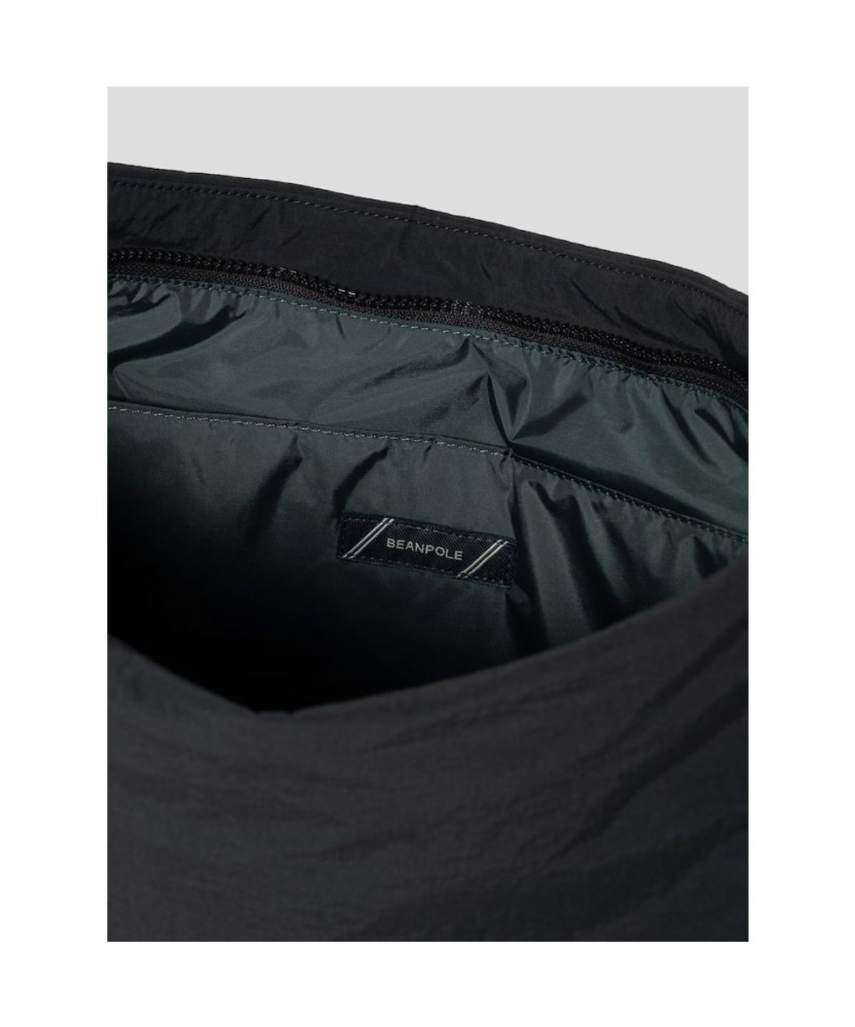 빈폴 액세서리(BEANPOLE ACCESSORY) 커뮤터 가로 메신저  그레이