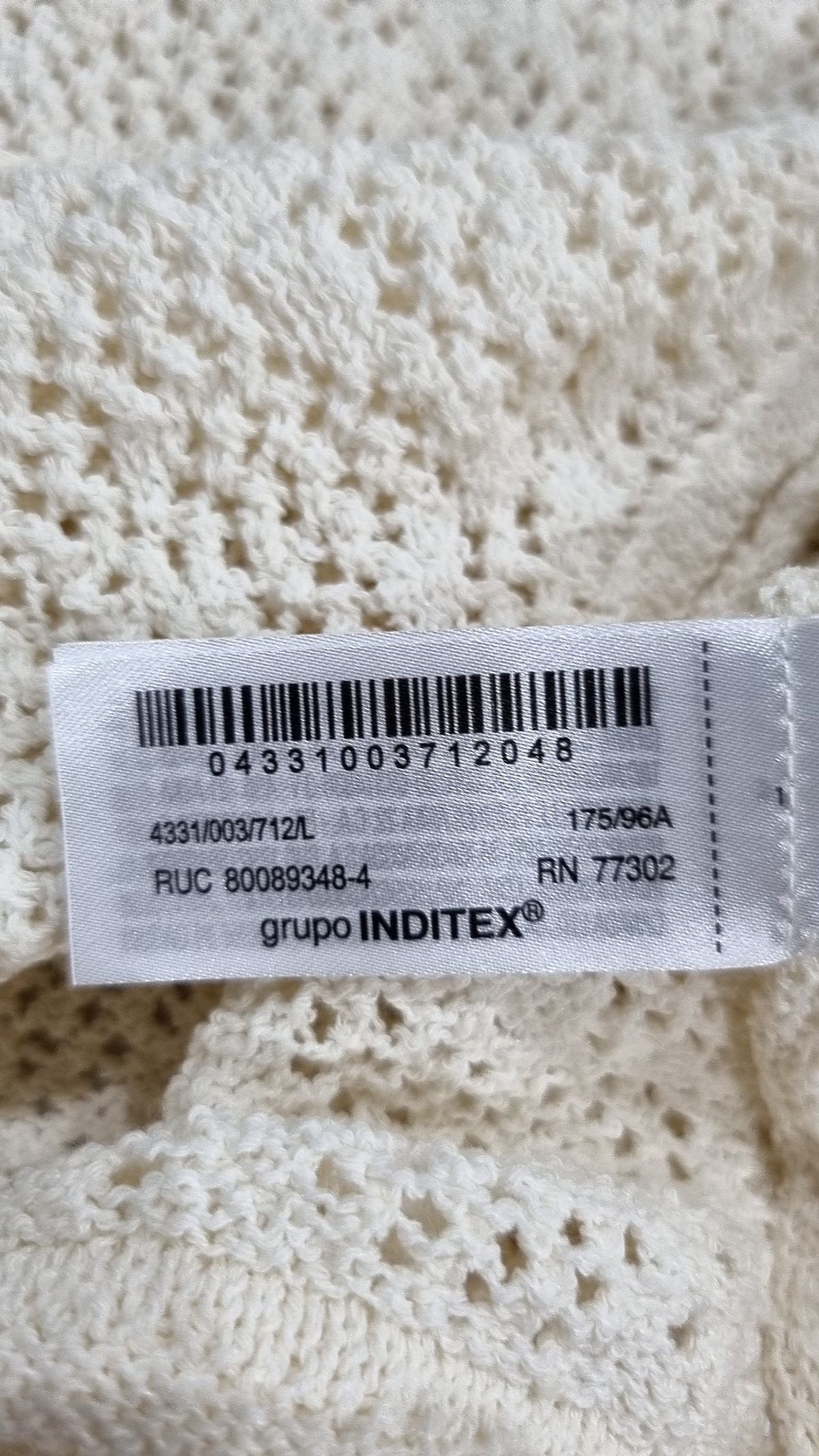 자라(ZARA) 니트/스웨터 L