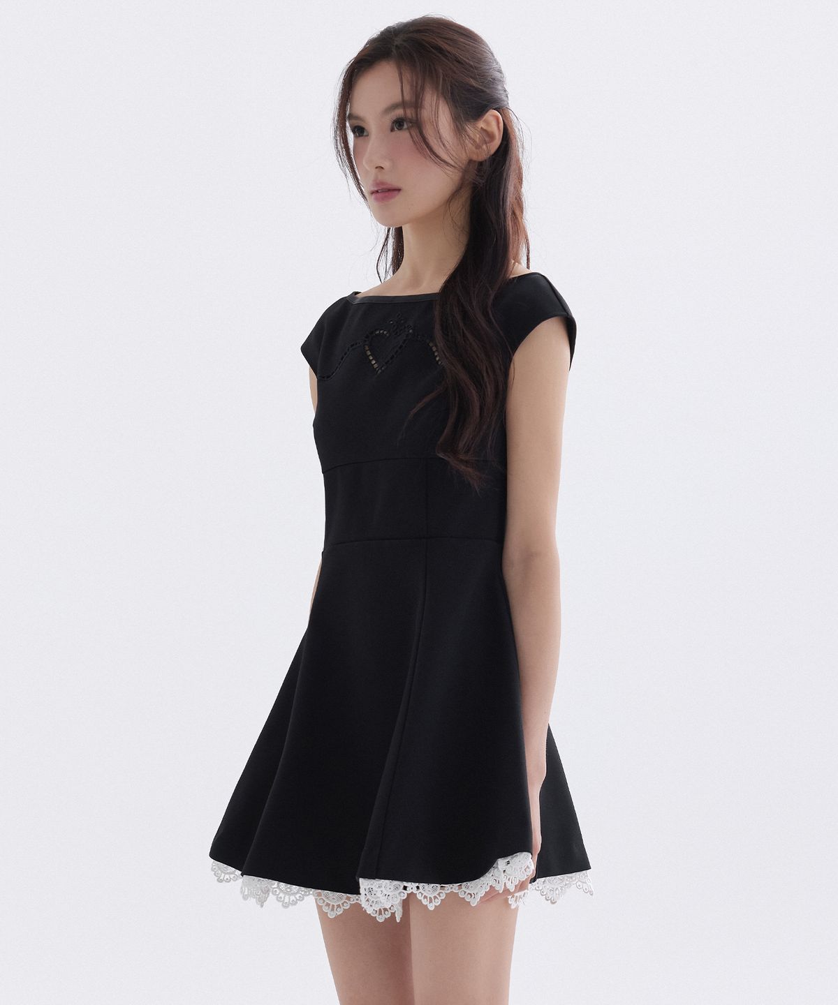 더티스(THETIS) ROMANTIC CUTWORK DRESS_TT6S608BK