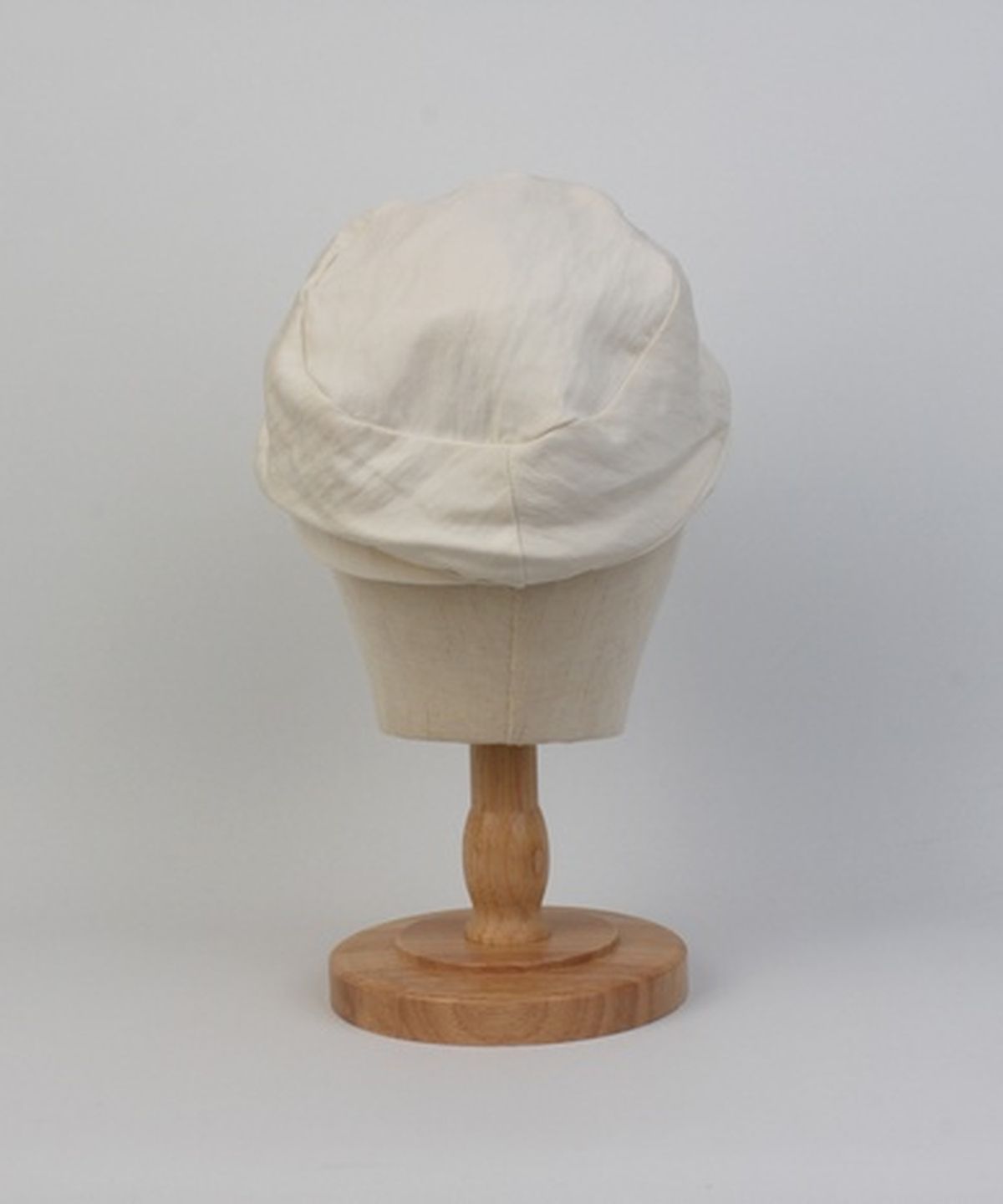 유니버셜 케미스트리(UNIVERSAL CHEMISTRY) Wire Soft Wrinkle Ivory Marine Cap 주름모자