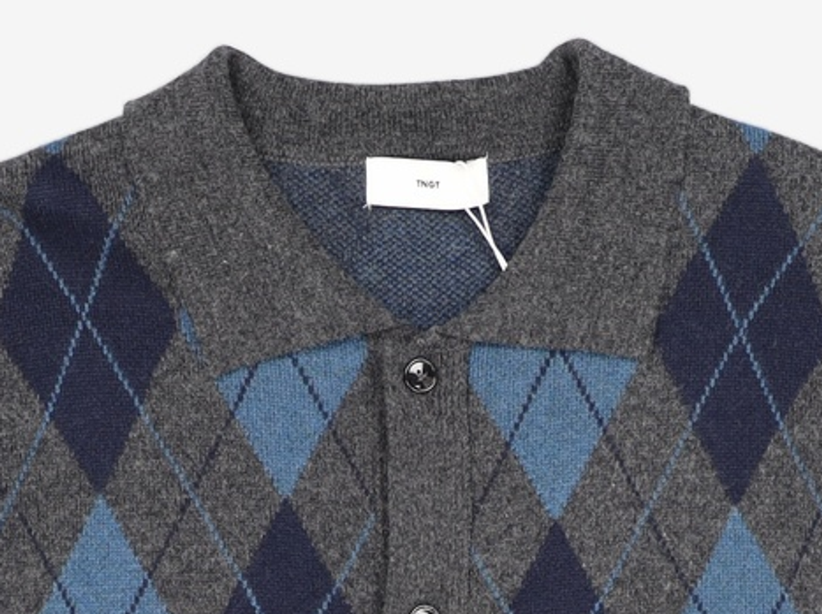 티엔지티(TNGT) Wool Blend Argyle Polo Cardigan (Dark Grey) TNSW5F104G2 105