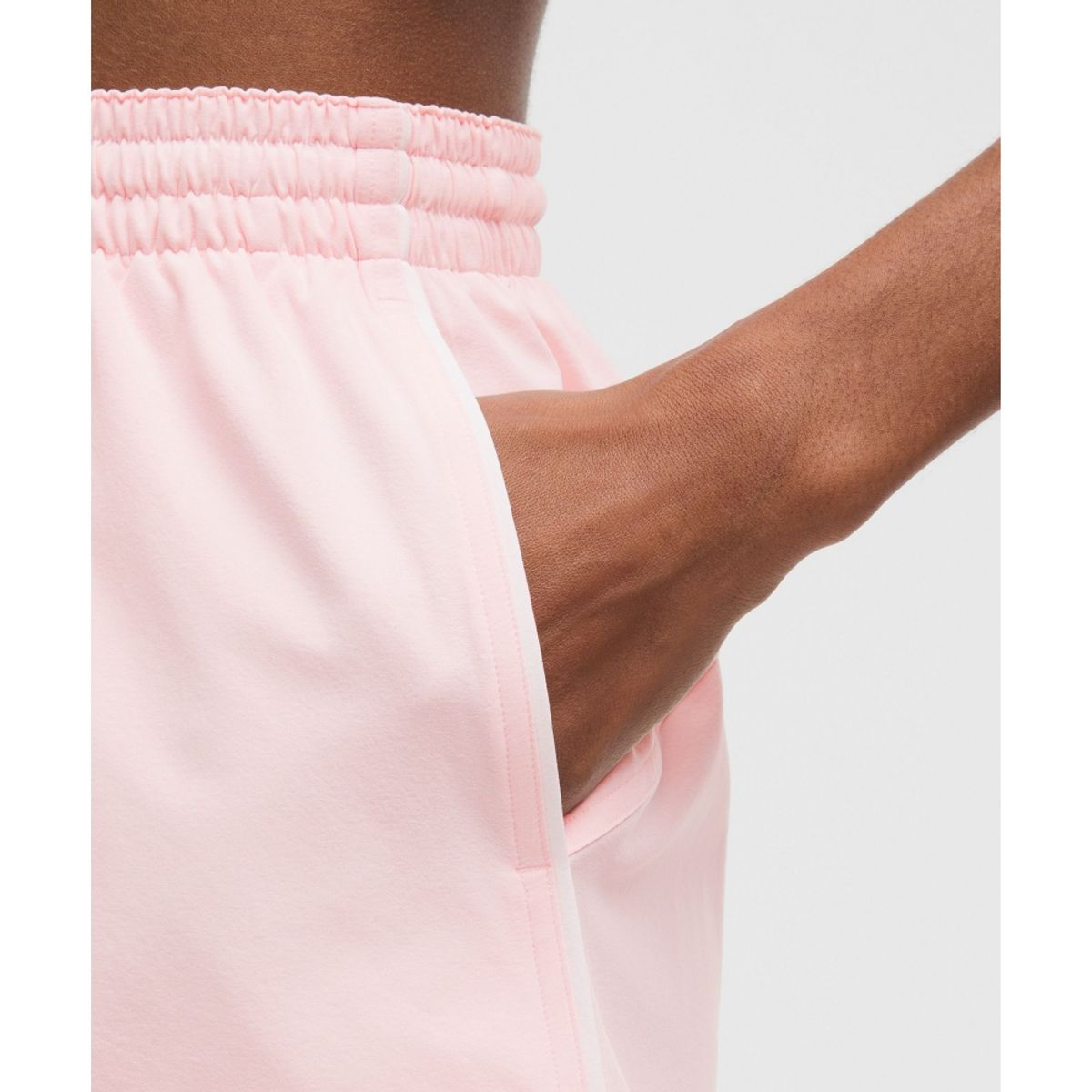 룰루레몬(LULULEMON) 코트 라이벌 하이라이즈 쇼츠 3inch  PIAR WHT