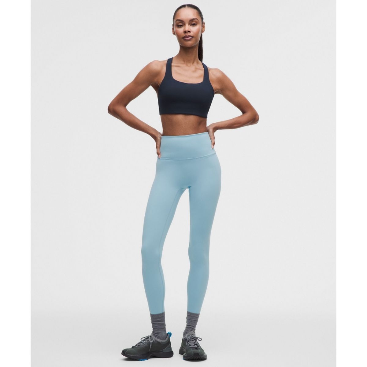 룰루레몬(LULULEMON) 올타임 히어로 스포츠 브라 *미디엄 서포트, B C컵  TRNV