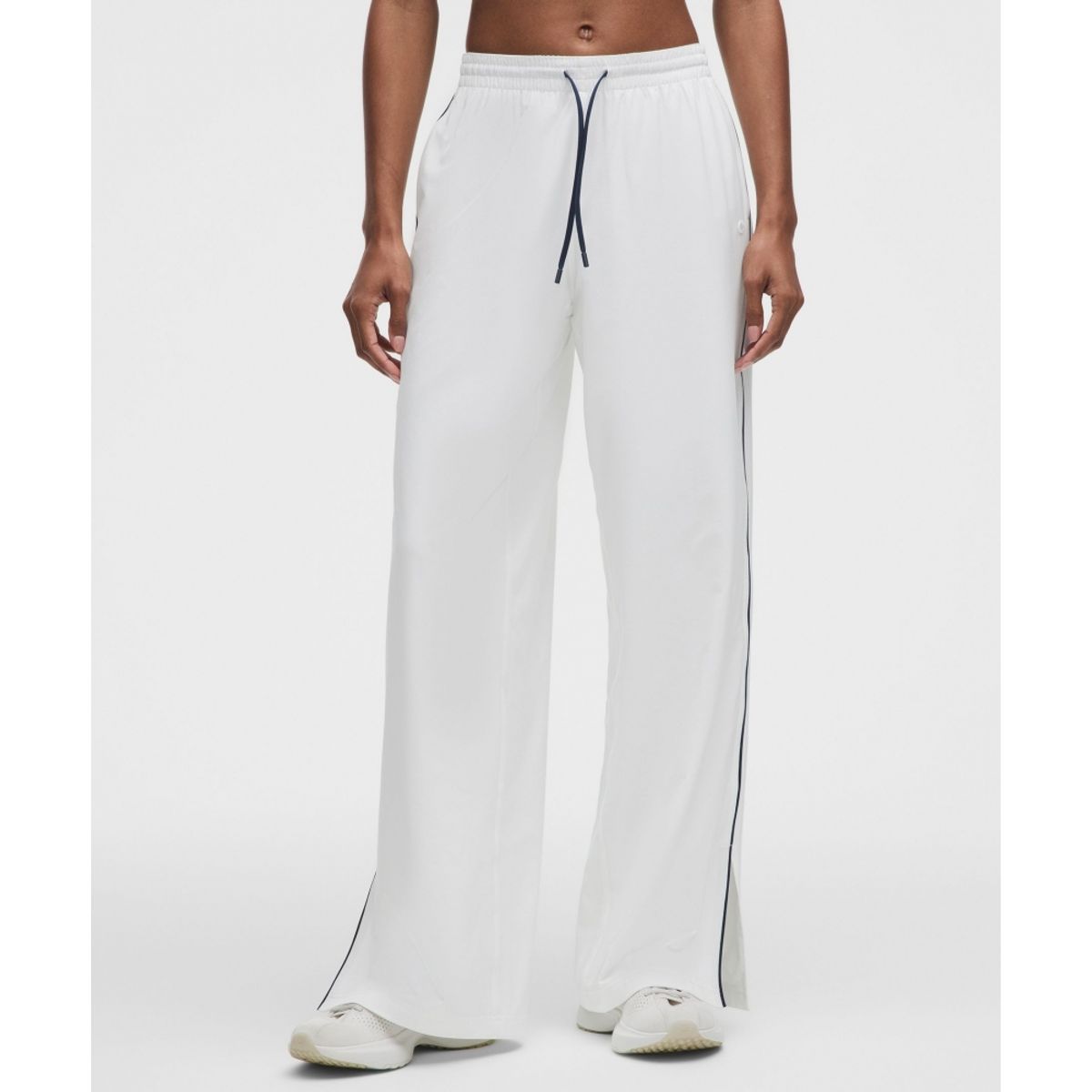 룰루레몬(LULULEMON) 코트 라이벌 와이드 레그 트랙 팬츠 레귤러 *콘트라스트 드로코드