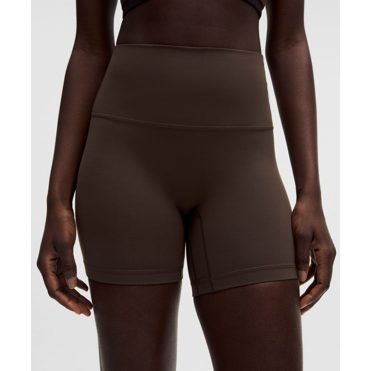 룰루레몬(LULULEMON) Align No Line™ 하이라이즈 쇼츠 6inch  WALC