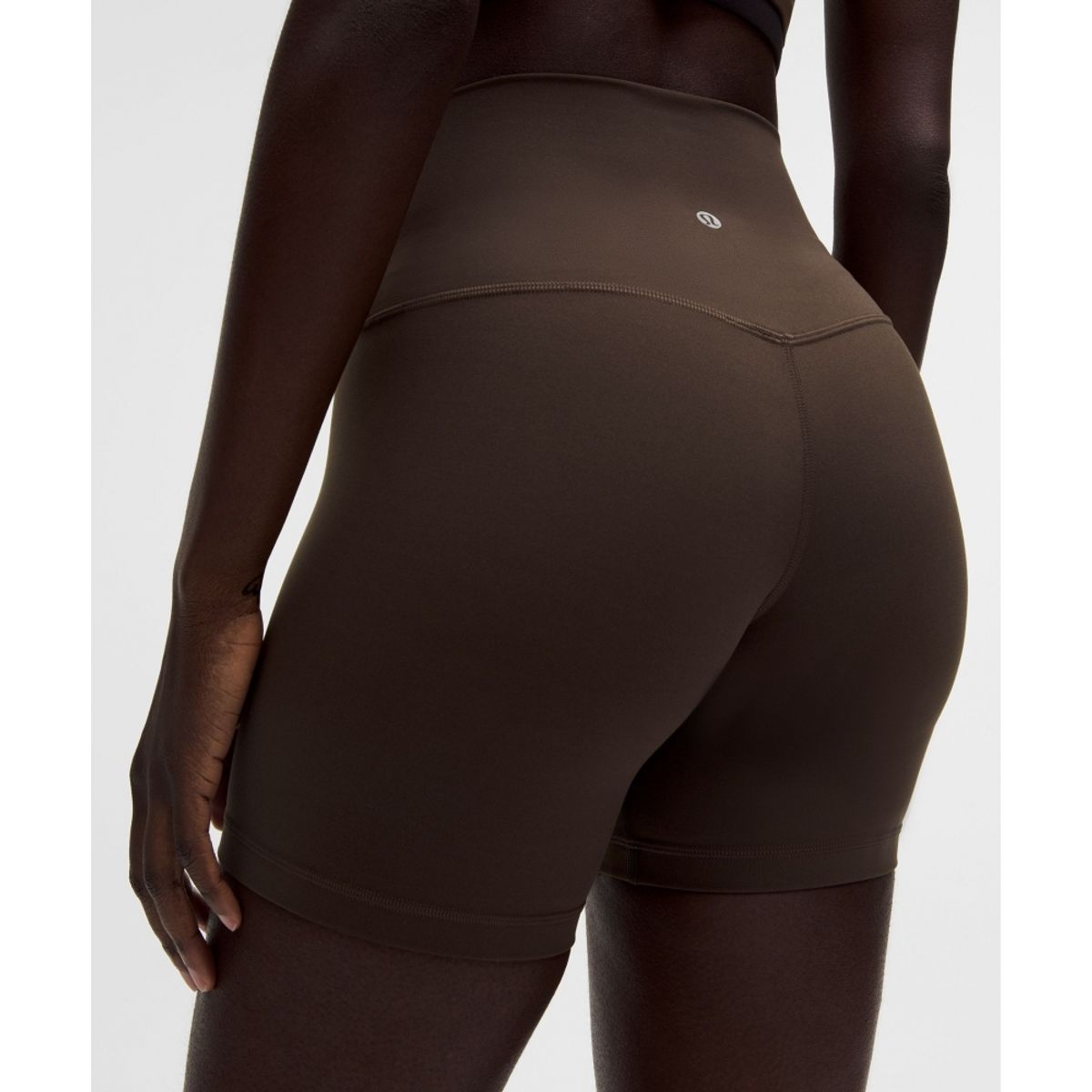 룰루레몬(LULULEMON) Align No Line™ 하이라이즈 쇼츠 6inch  WALC