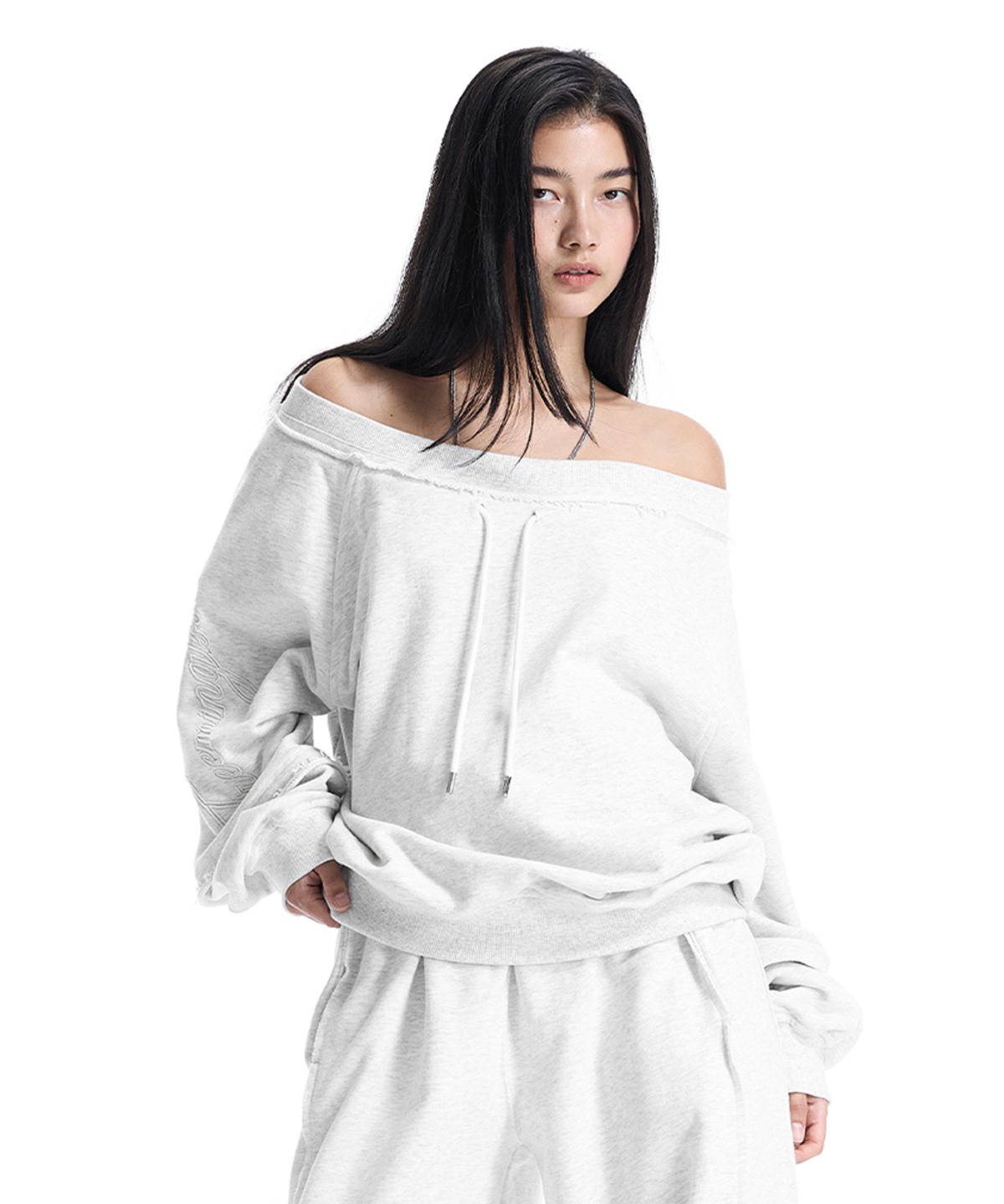 트리밍버드(TREEMINGBIRD) Lettering Off-Shoulder Set-Up Sweat Shirts [ Light Gray ]