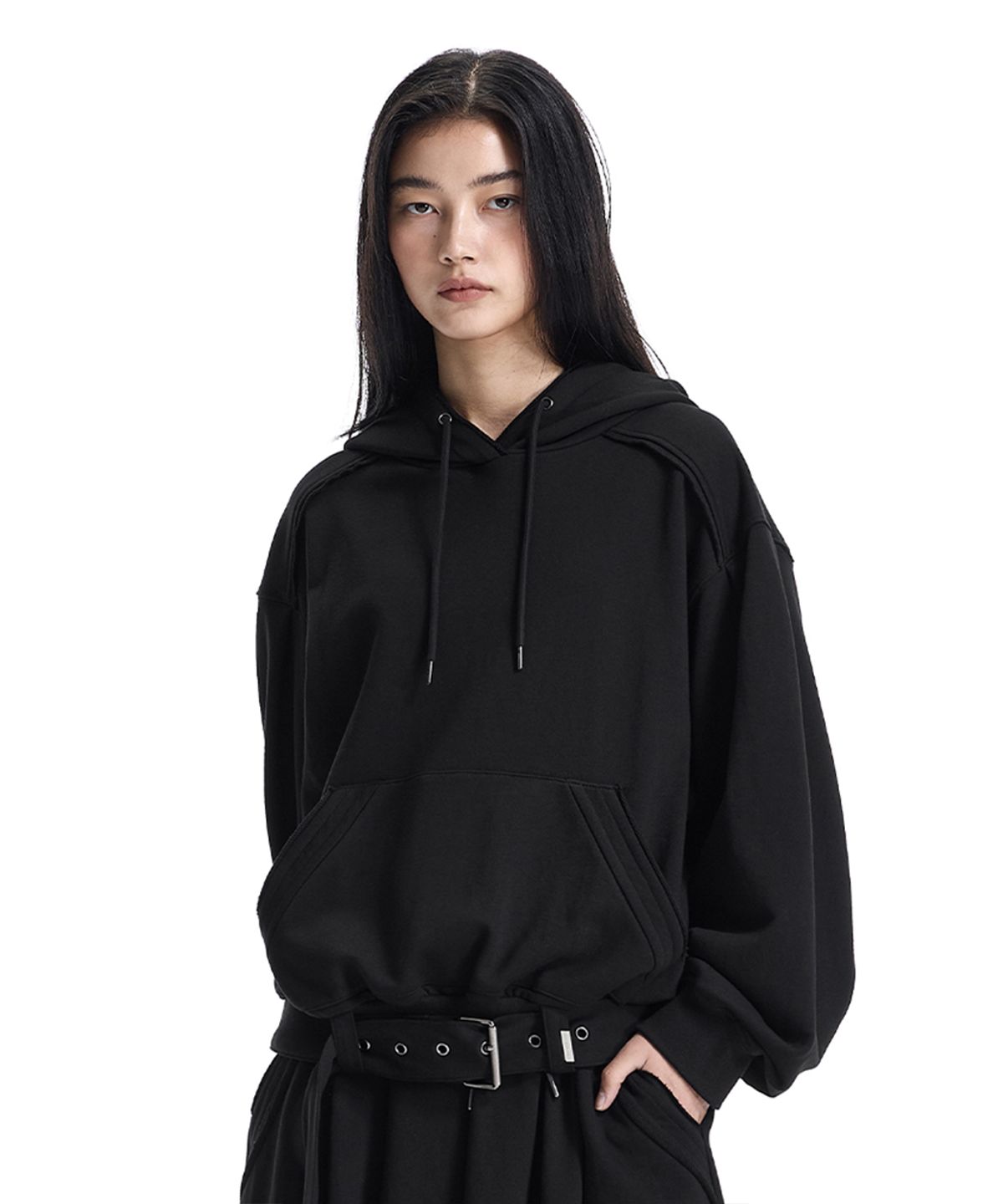 트리밍버드(TREEMINGBIRD) Raw-Edge Belted Set-Up Hoodie [ Black ]
