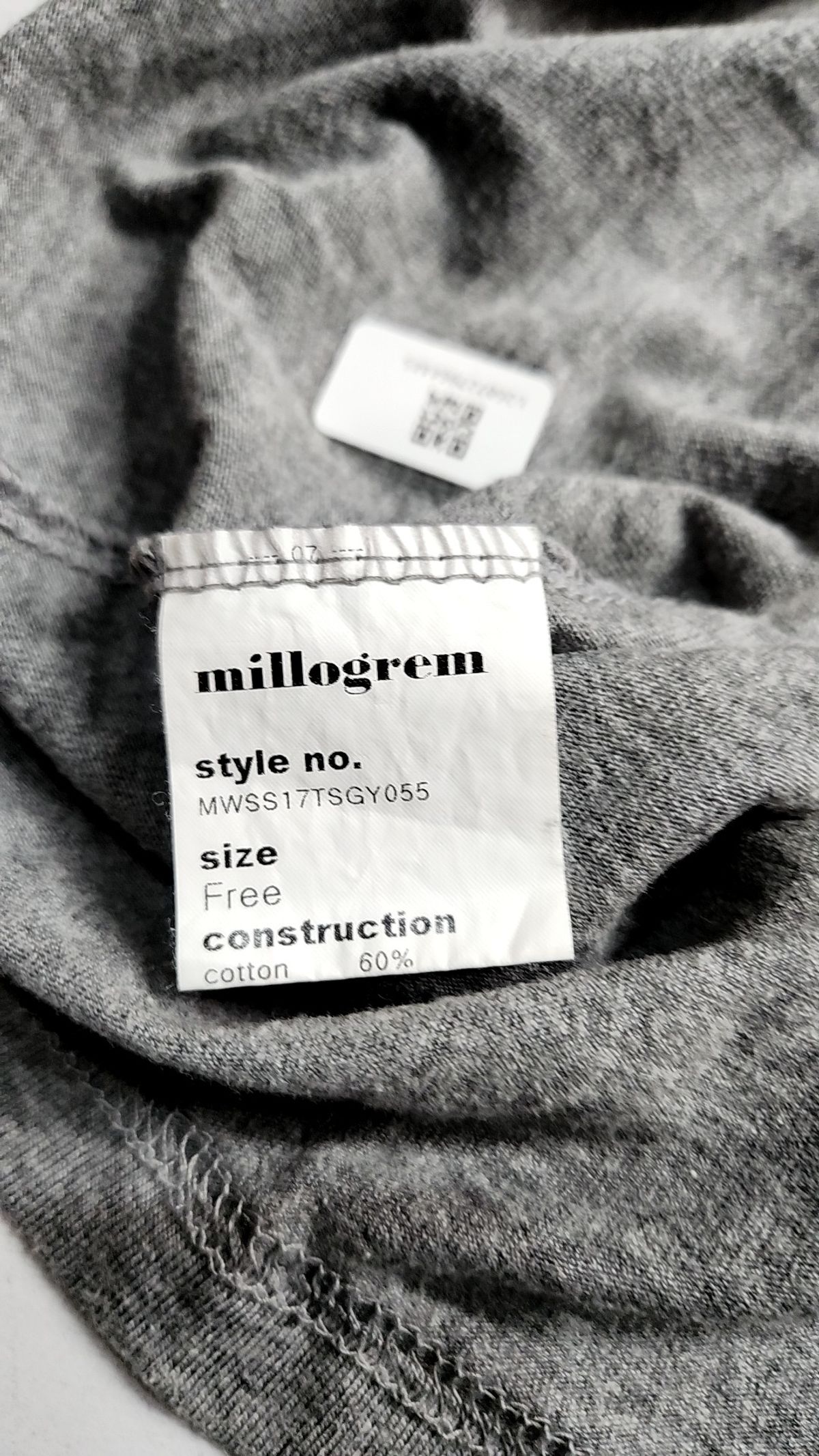 밀로그램(MILLOGREM) oversized shield m t-shirts - gray FREE