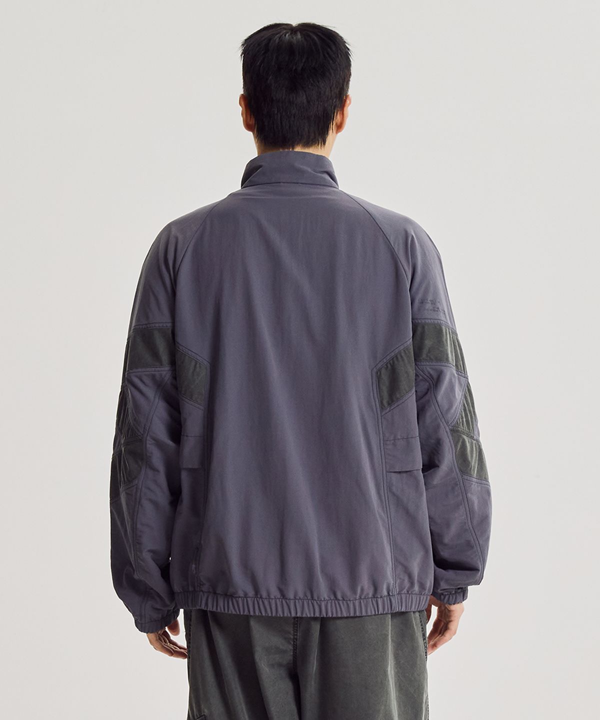 뉴발란스(NEW BALANCE) NBNAG31833 / UNI ESCAPE 스탠넥 웜업자켓 (PURPLE)