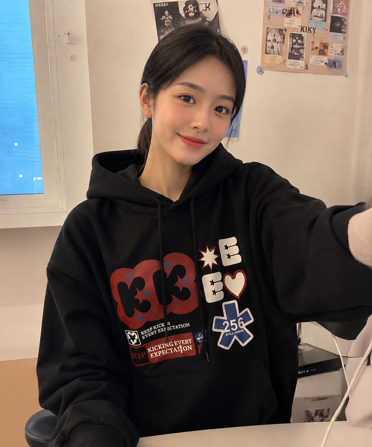 케이케이이이이(KKEEE) 리버스 아이덴 오버핏 후드티(3color)