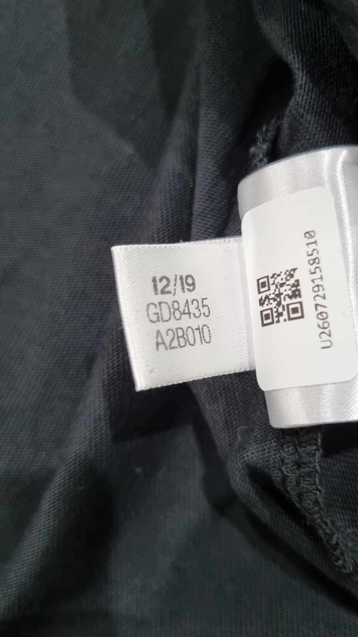아디다스(ADIDAS) 머스트해브 3S 크롭 LS 티 - 블랙 / GD8435 XS