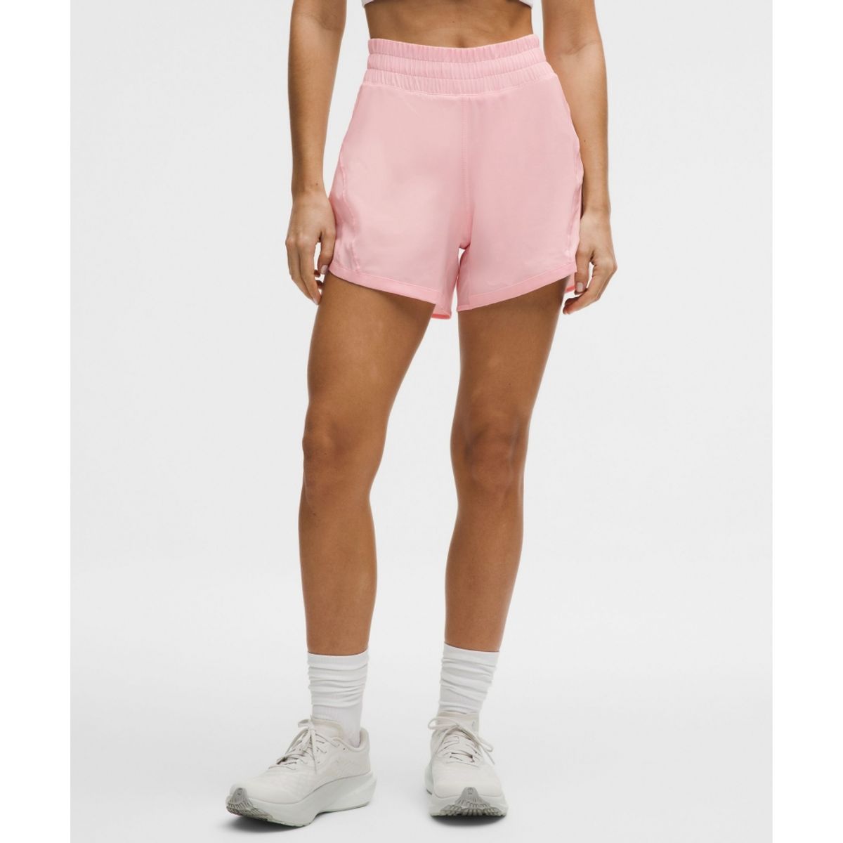 룰루레몬(LULULEMON) 트랙 댓 하이라이즈 라인드 쇼츠 5”  PIAR
