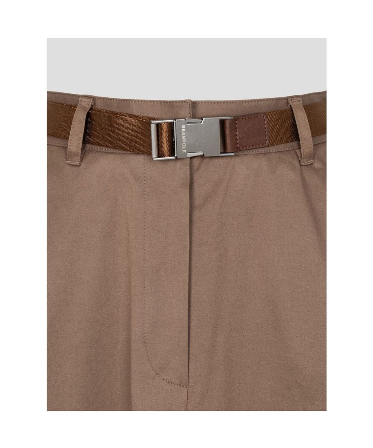 빈폴 레이디스(BEANPOLE LADIES) 치노 옵션벨트 플레어 스커트  옐로이시 브라운 (BF6827C11B)