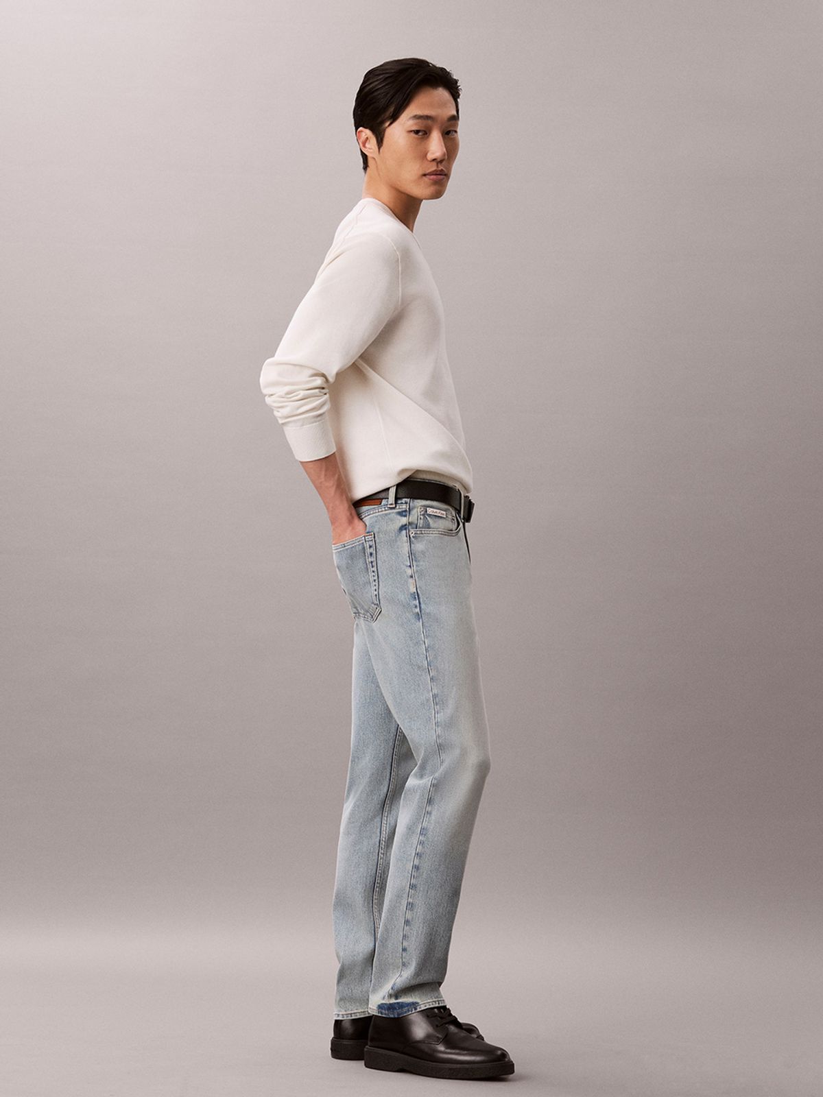 캘빈클라인 진(CALVIN KLEIN JEANS) 슬림 베티버 37.5 데님 4RH931G 8DM
